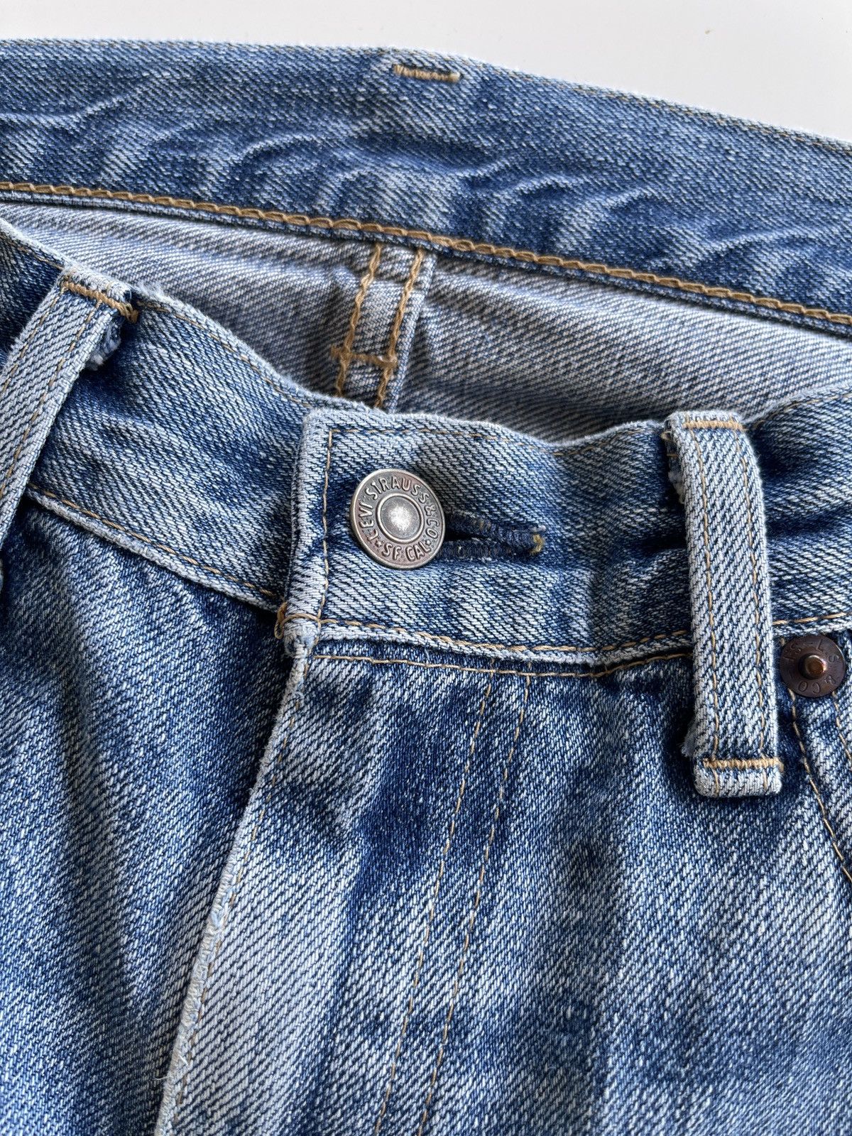 Levi's Vintage Clothing Vintage Levis Ripped Distressed Denim Size US 30 / EU 46 - 12 Thumbnail