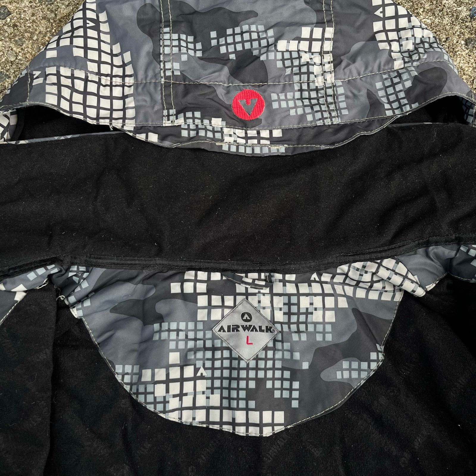 Airwalk × Vintage RARE Vintage Airwalk Puffer Camo Jacket Polar Inner Size US XL / EU 56 / 4 - 10 Thumbnail