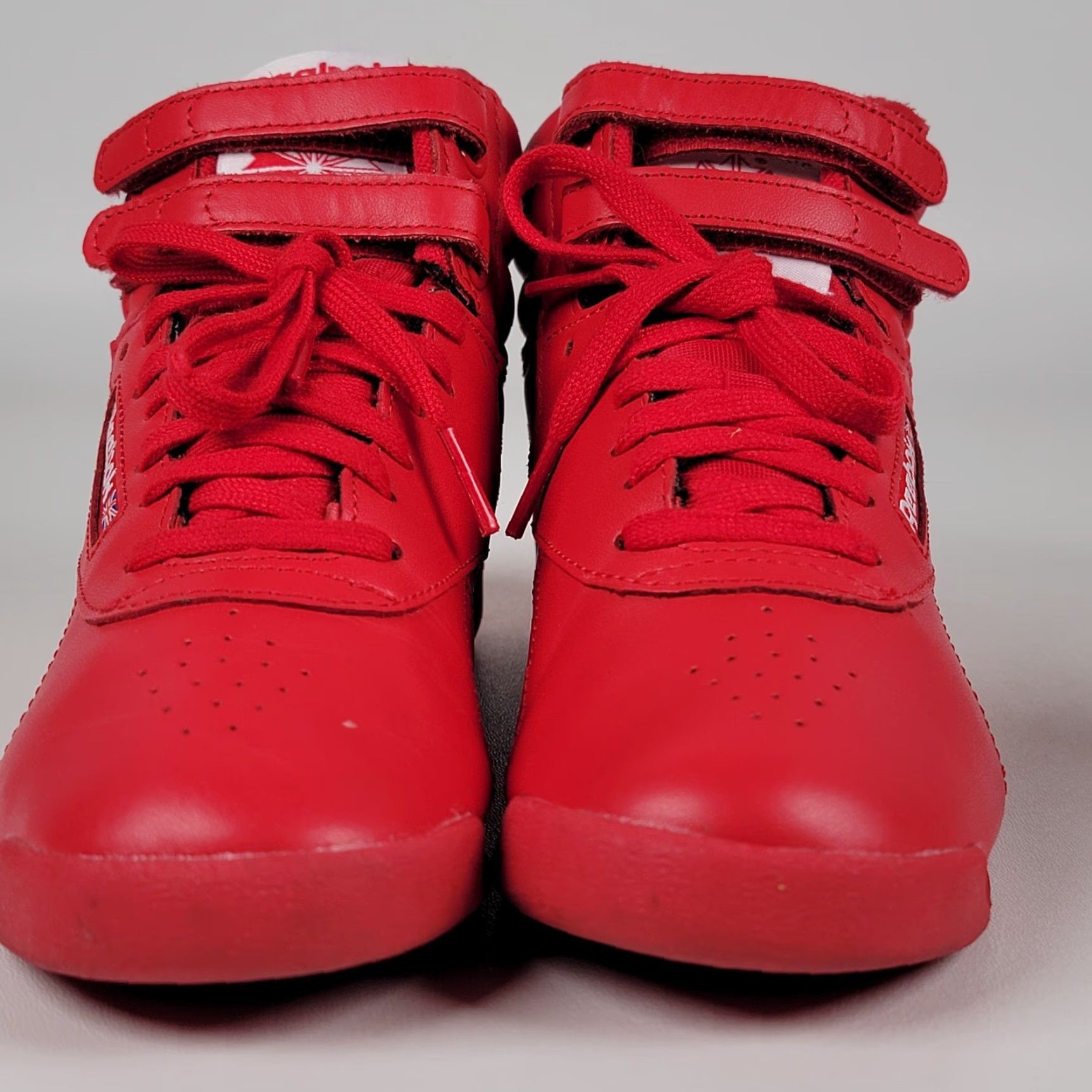 Reebok Reebok Classic Freestyle High Tops Women's 7 Red Athletic Sneakers Hi Top Traditional Size US 5 / IT 35 - 3 Thumbnail