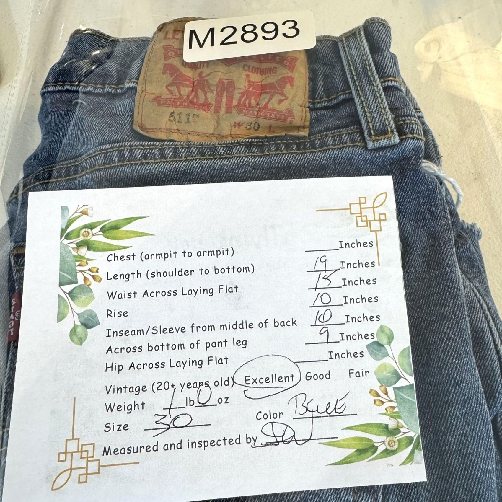 Levi's VINTAGE Levis 511 Shorts Mens 30 Blue Denim Slim Fit Cutoff Raw Hem Stretch Zip Fly Size US 30 / EU 46 - 8 Thumbnail