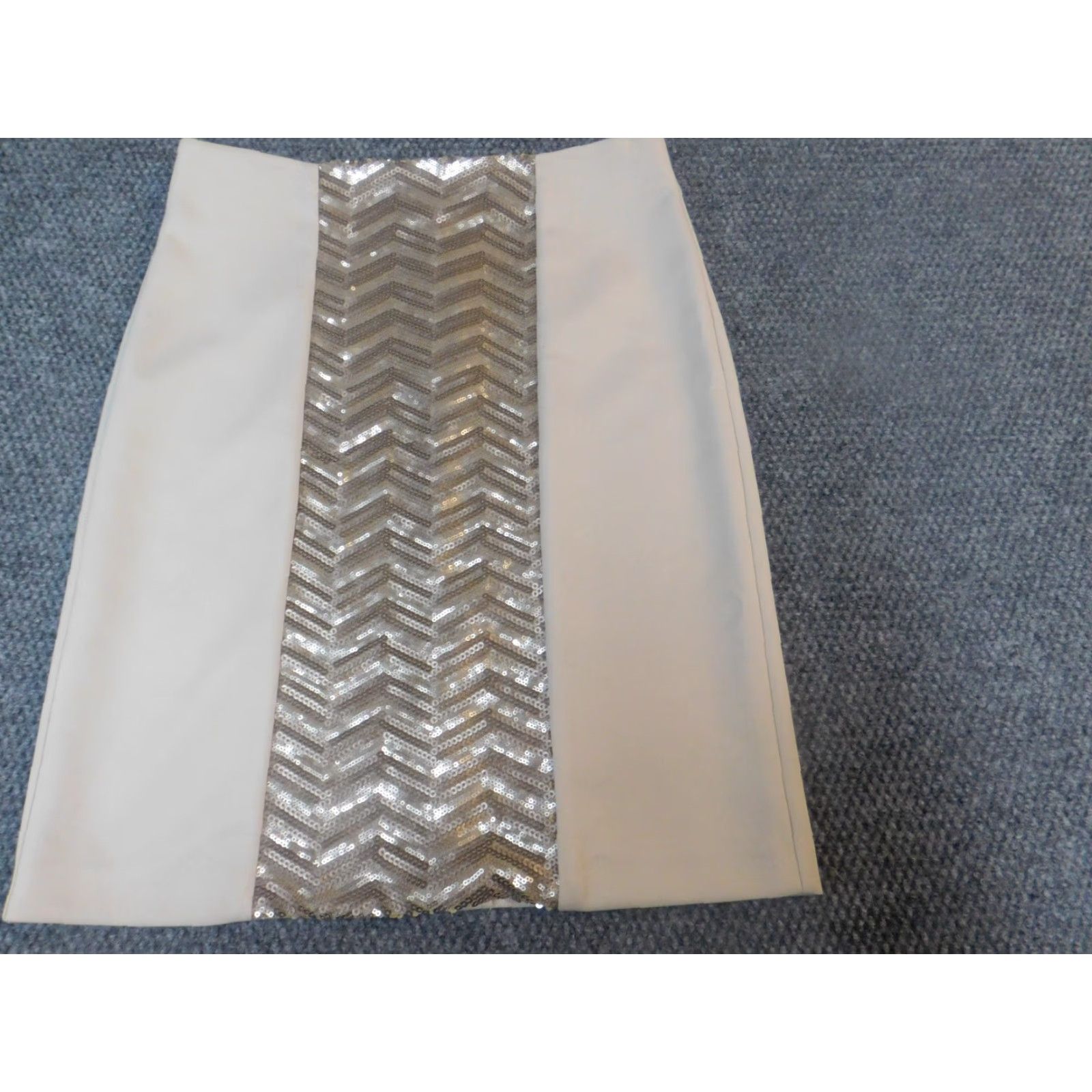 Vintage New York and Company Skirt Womens 8 Beige A-Line Zip Short Casual Knit Polyester Pockets Zipper Mid Rise Regular Length US American Sports Vintage No Size 30" / US 8 / IT 44 - 2 Thumbnail