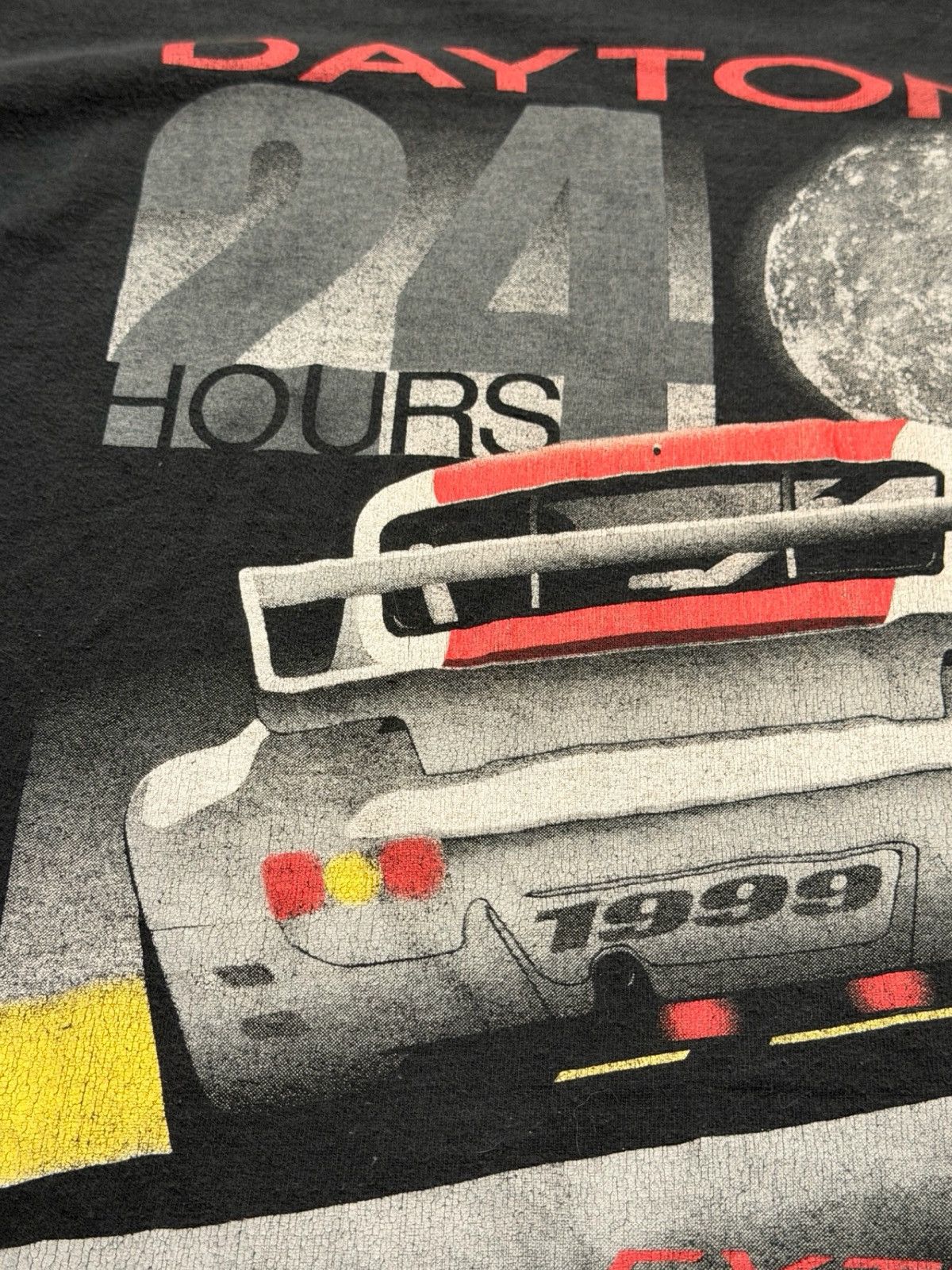 Vintage Porsche 1999 Daytona Speedway Graphic Tshirt L Size US L / EU 52-54 / 3 - 4 Thumbnail