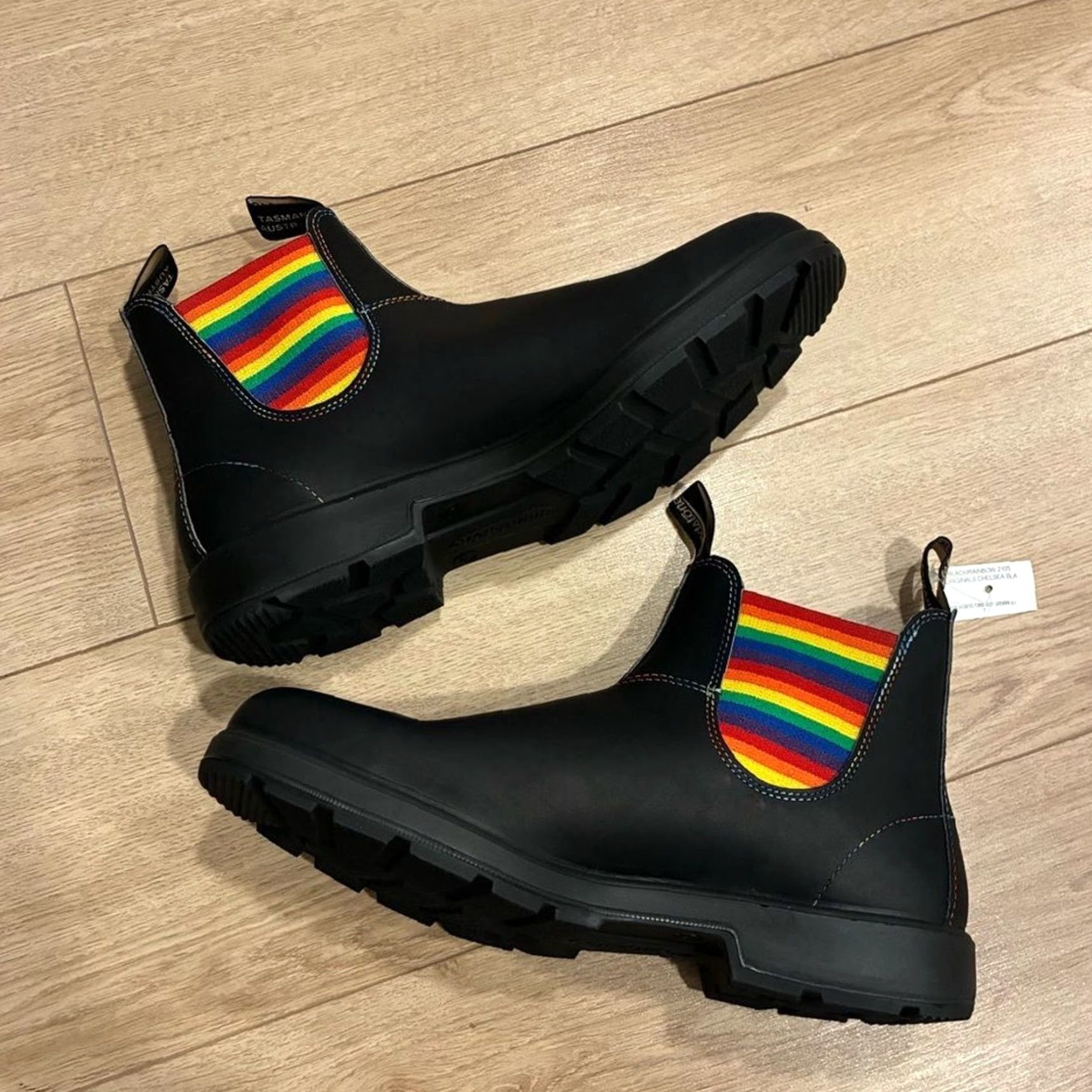 Blundstone VINTAGE Blundstone Men’s Original Chelsea Boot Black Rainbow Leather Size 13 Mens Boots Black Rainbow Leather Chelsea Boot 13 Size US 13 / EU 46 - 3 Thumbnail