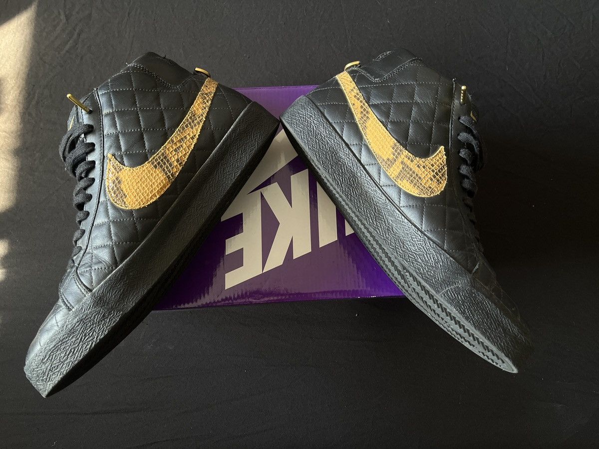 Nike × Supreme Supreme/Nike SB Blazer Mid Size US 12 / EU 45 - 3 Thumbnail