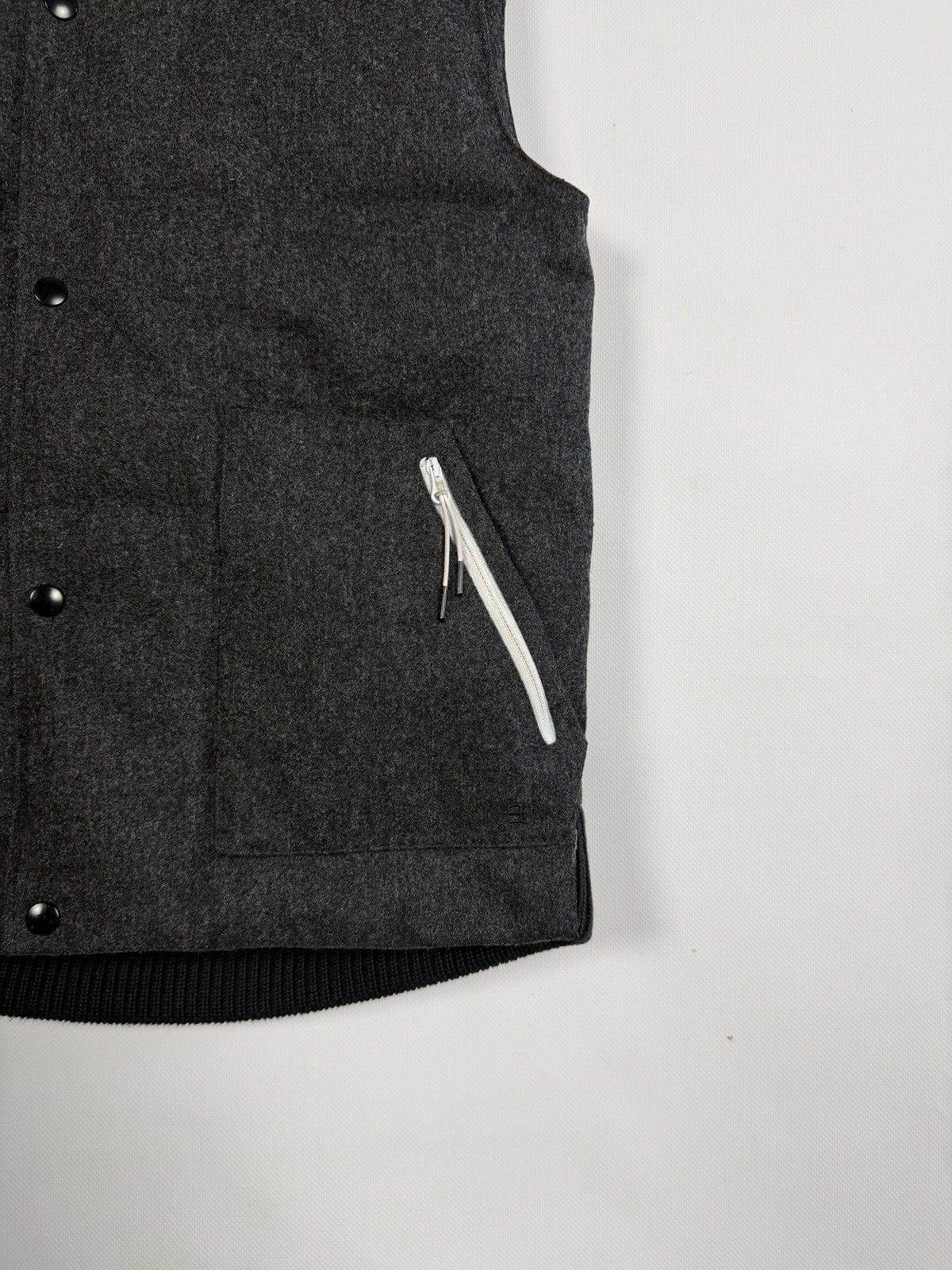 Nike Nike Sportswear NSW Wool Down Vest Button Up Gilet Size S Size US S / EU 44-46 / 1 - 5 Thumbnail