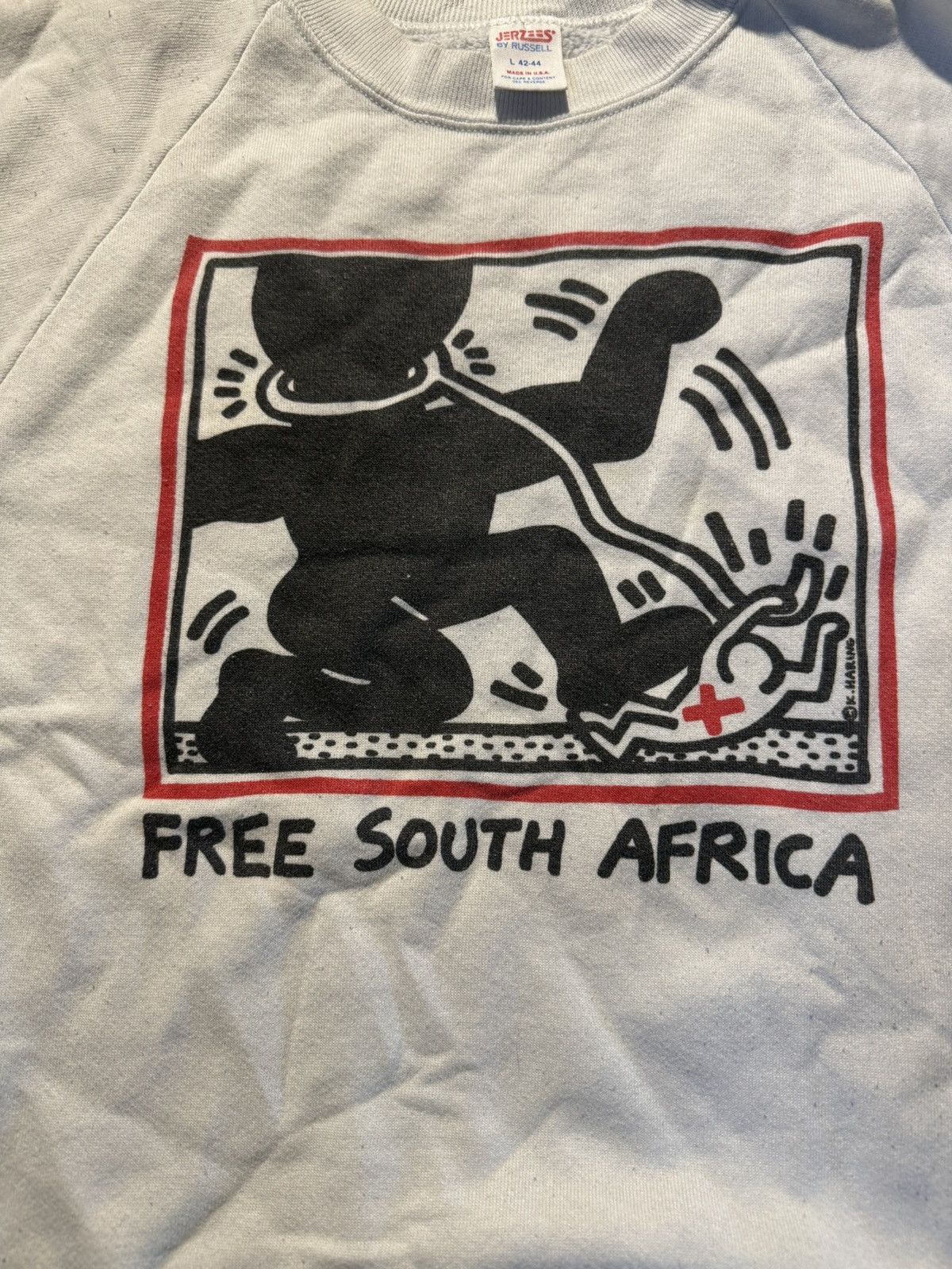 Jerzees × Keith Haring × Vintage Vintage Keith Haring Free South Africa Sweatshirt Size US L / EU 52-54 / 3 - 2 Thumbnail