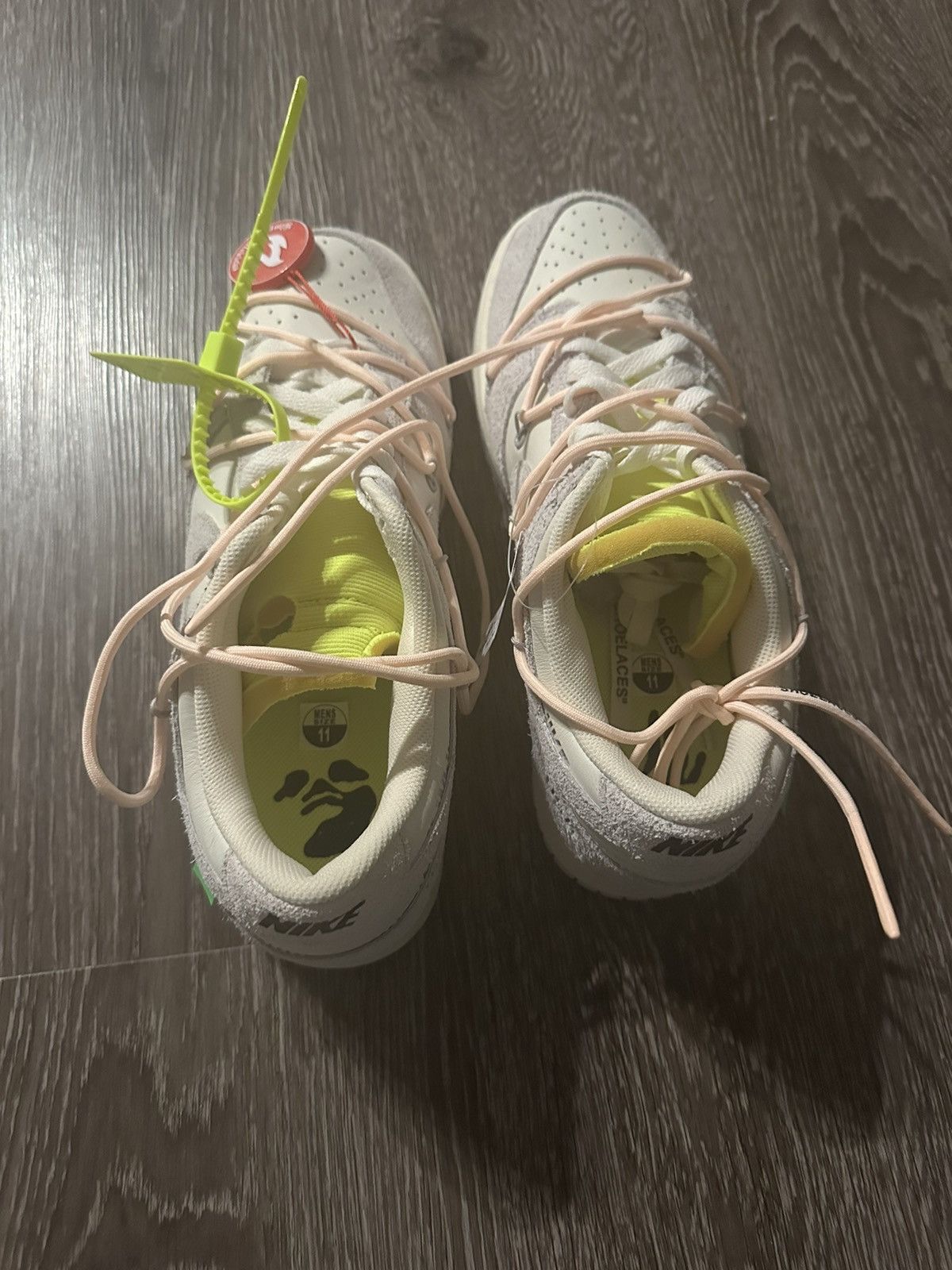 Nike × Off-White Nike Dunk Low Off-White Lot 12 of 50 Size US 11 / EU 44 - 4 Thumbnail