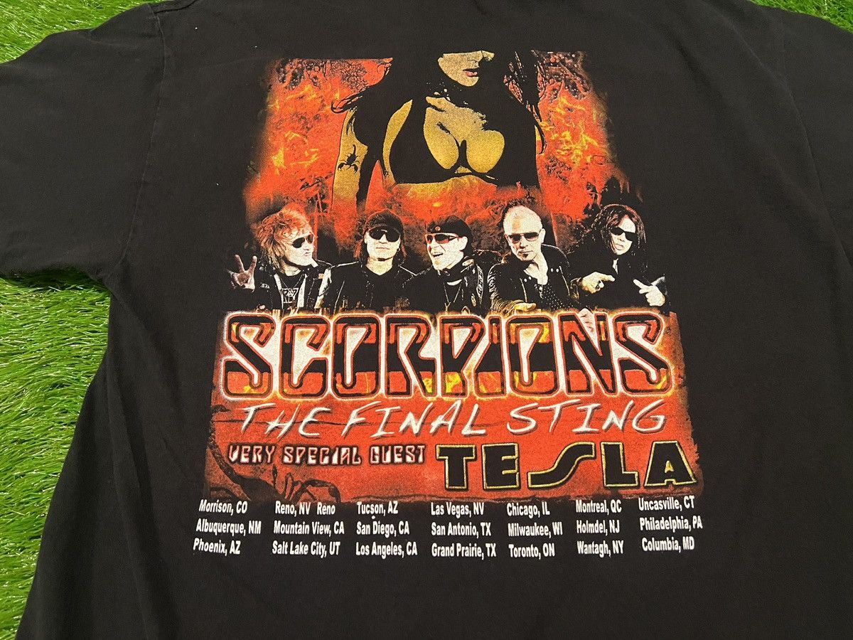 Band Tees Scorpions - The Final Sting 2012 - Tour Dates Double Sided Size US L / EU 52-54 / 3 - 6 Thumbnail