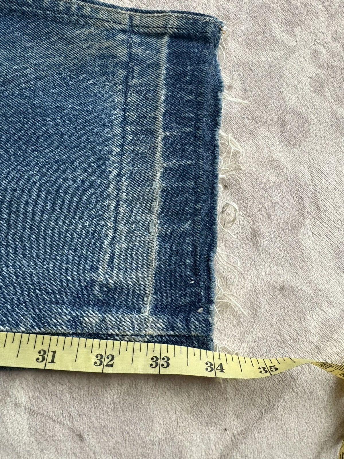 Levi's Vintage Clothing Vintage 90's Levi's 501 (USA) Size US 31 - 11 Thumbnail