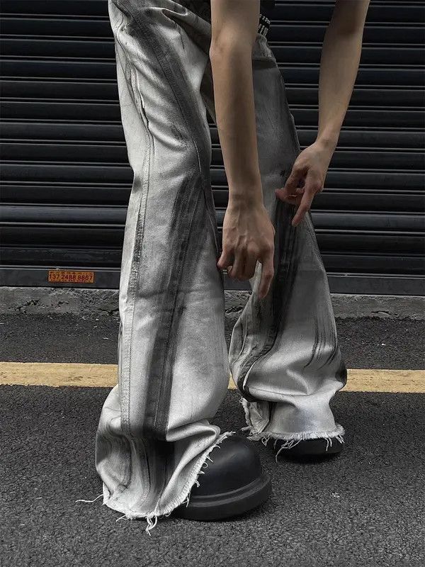 VIBE Painted Stacked Flare Denim Jeans Size US 32 / EU 48 - 7 Thumbnail