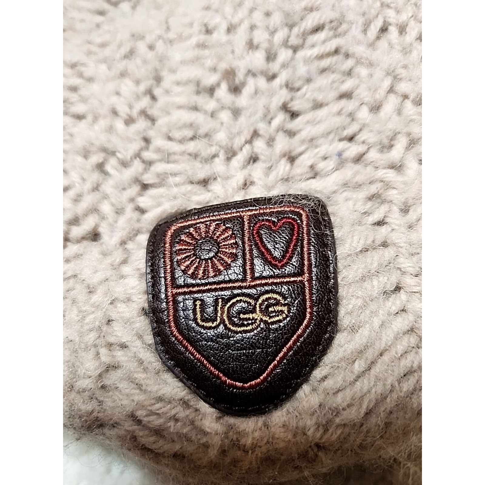 Ugg UGG Beanie Hat Cap Wool Blend Shearling Unisex One Size Tan/White Knit Women's Beanie - Wool Blend Knit Hat with Pomøre Size ONE SIZE - 2 Thumbnail