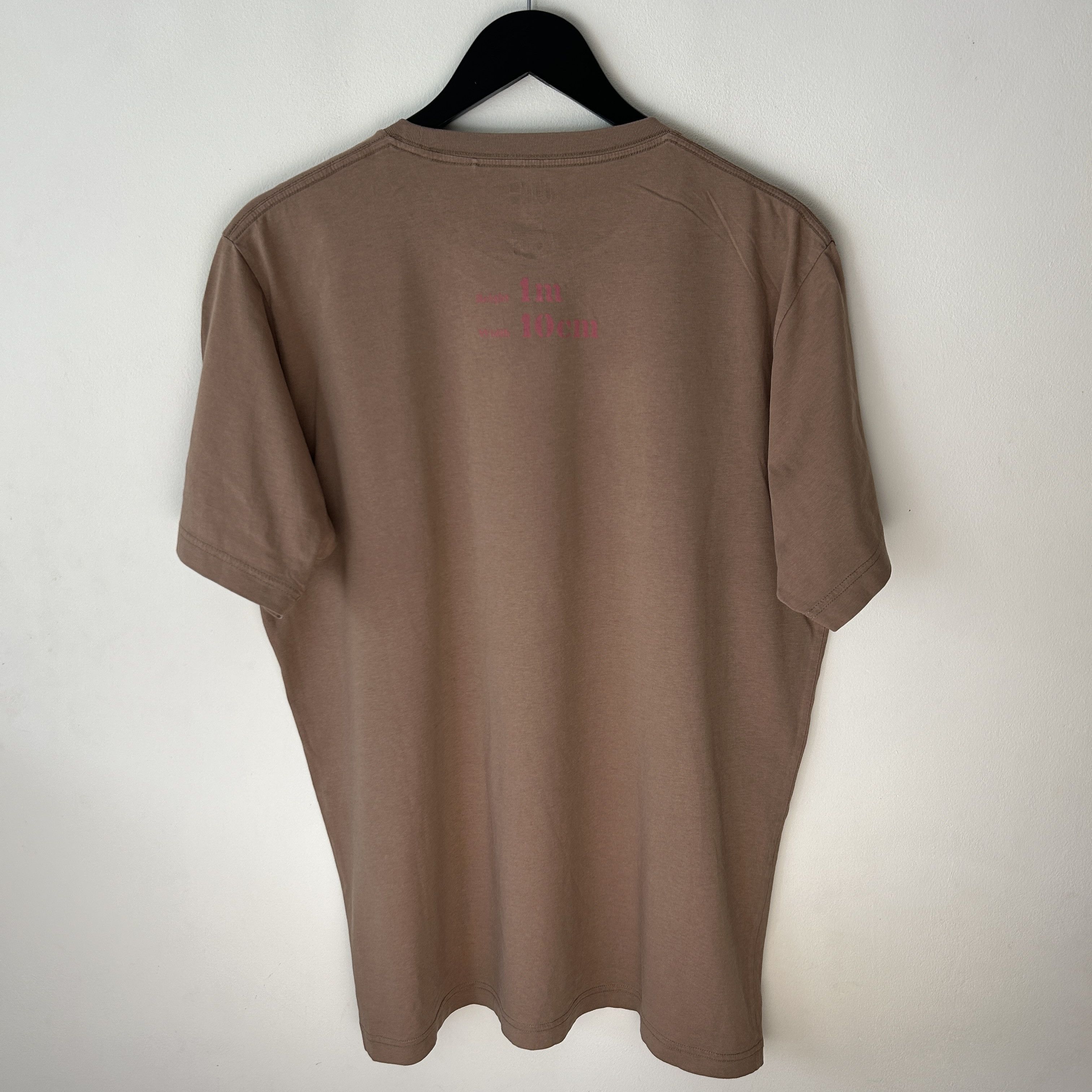 Uniqlo Uniqlo Attack On Titan T-shirt Size US L / EU 52-54 / 3 - 2 Thumbnail