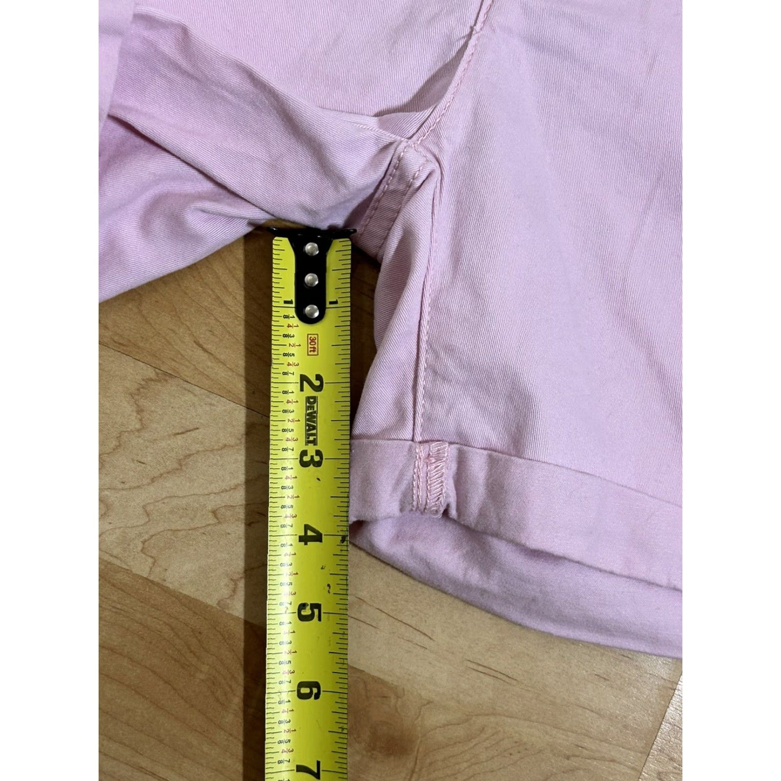 Levi's Levi's Shorts Women 27 Pink Bermuda Stretch Pockets Casual Summer Classic Womens Size 27" / US 4 / IT 40 - 3 Thumbnail