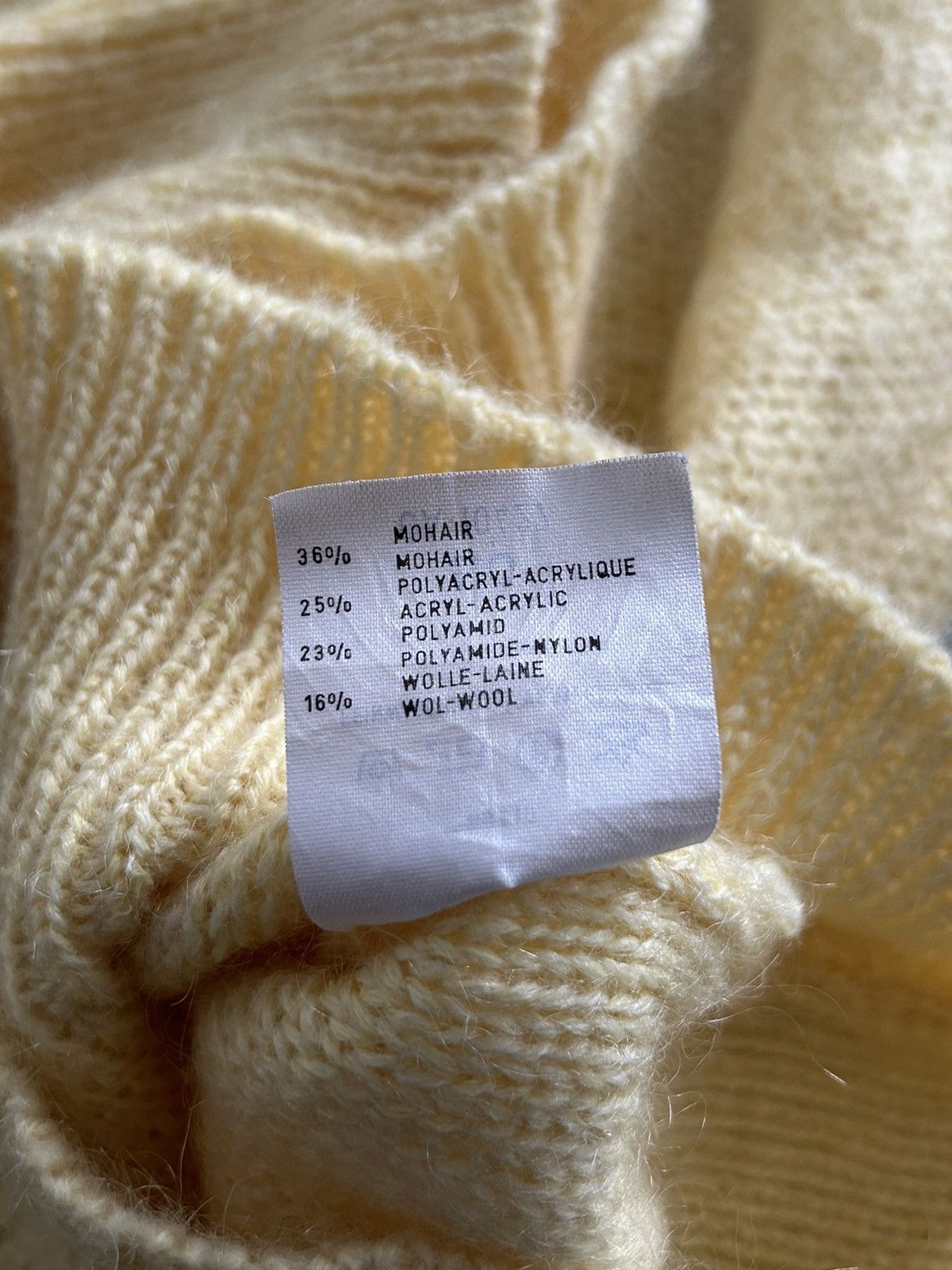 Vintage Beautiful Yellow Vintage Wool Alpaca Sweater Italian Size M / US 6-8 / IT 42-44 - 12 Thumbnail