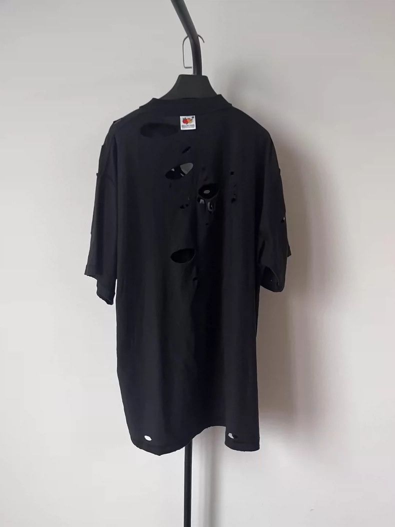 Balenciaga Balenciaga Monogrammed crewneck short sleeve T-shirt Size US S / EU 44-46 / 1 - 2 Thumbnail