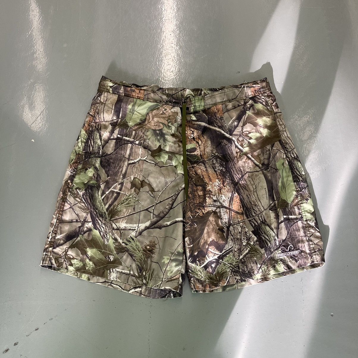 Airwalk camo shorts clearance