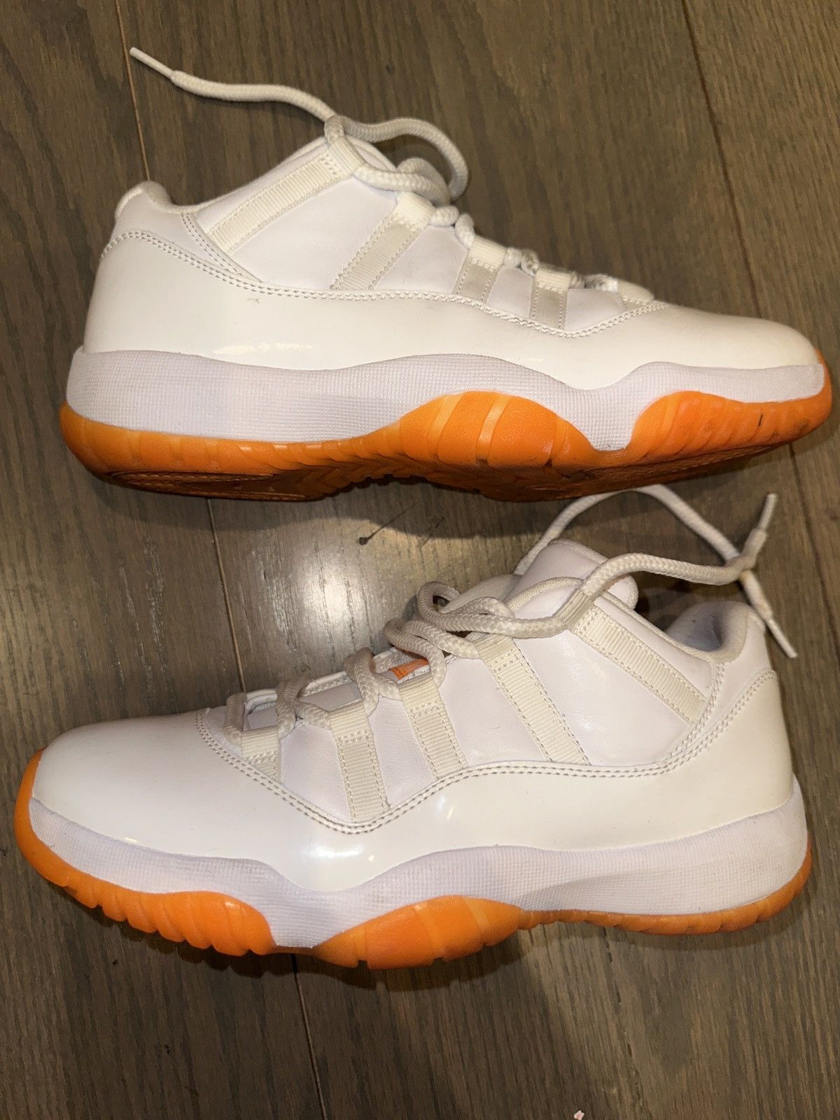 Jordan Brand Jordan 11 Retro Low Citrus 2021 Size US 9 / IT 39 - 1 Thumbnail