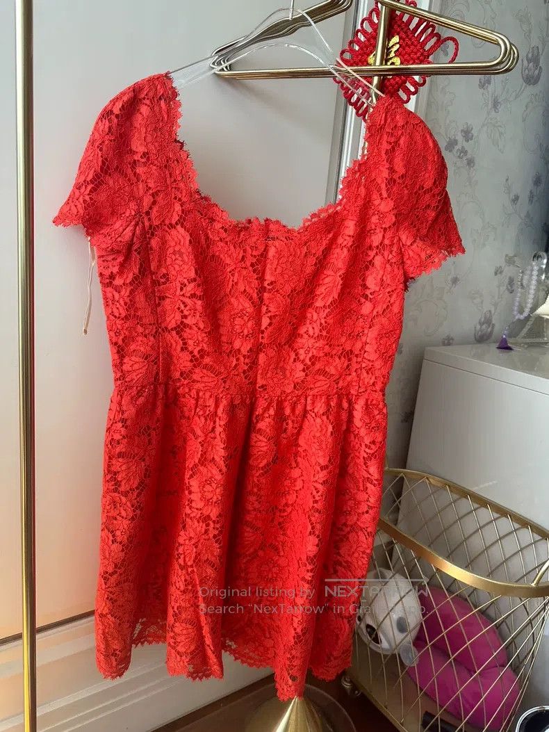 Valentino Valentino Lace dress Size M / US 6-8 / IT 42-44 - 1 Thumbnail