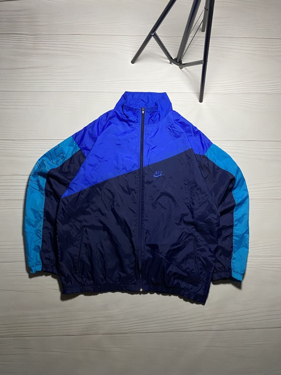 Nike × Vintage Vintage Nike 90’s Big Logo nylon y2k light jacket Retro Size US L / EU 52-54 / 3 - 1 Thumbnail