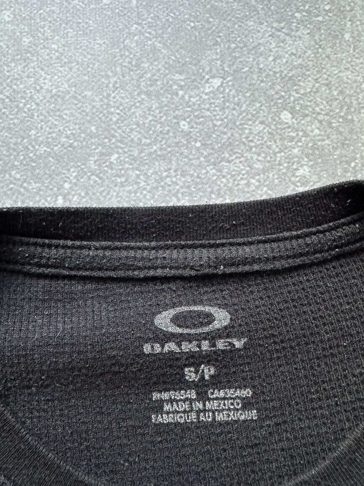Oakley oakley long sleeve t shirt men black size S big logo Size US S / EU 44-46 / 1 - 4 Thumbnail