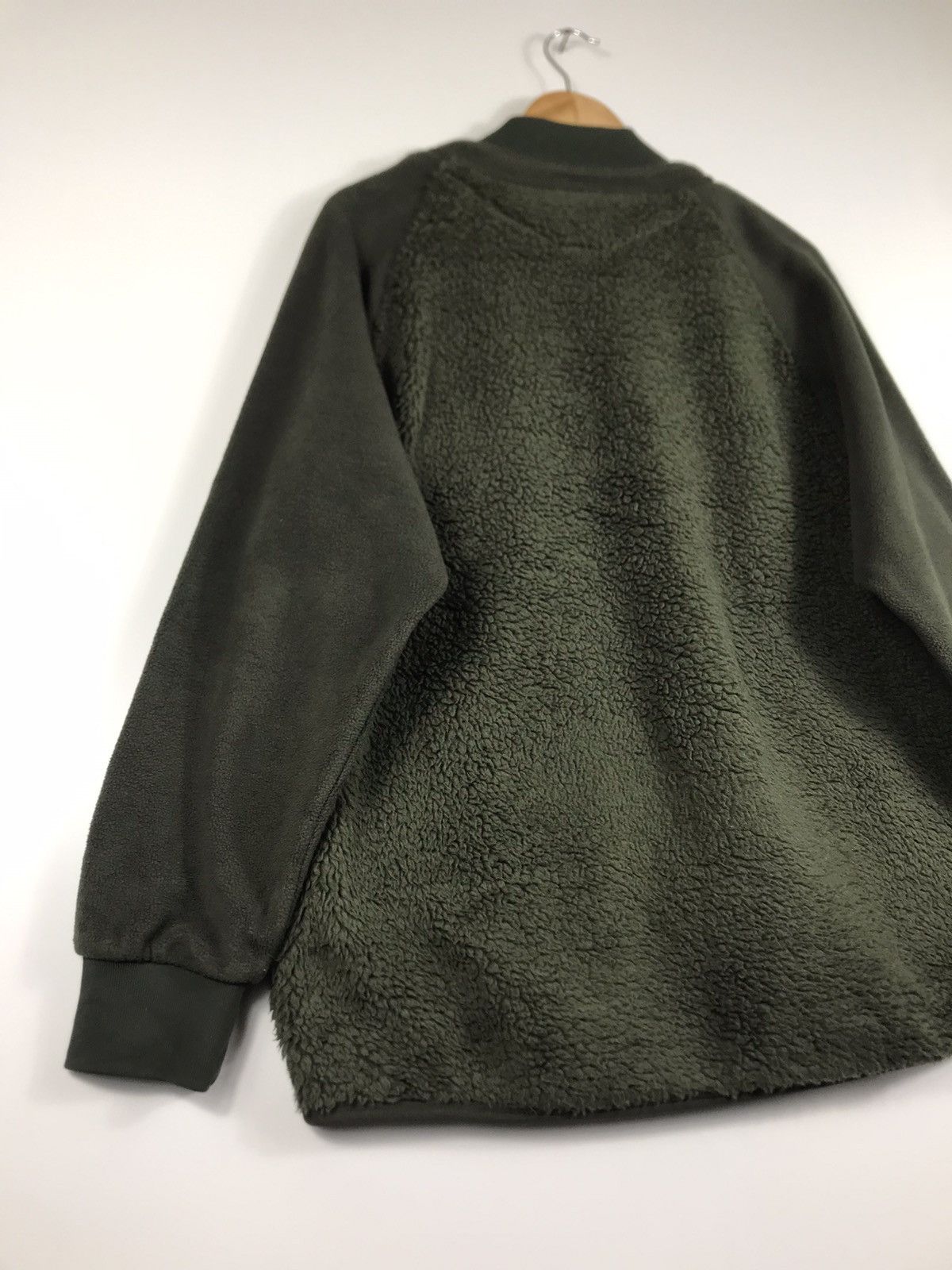 Uniqlo × White Mountaineering 🌟White Mountaineering Deep Pile Fleece Jacket Size US L / EU 52-54 / 3 - 13 Thumbnail