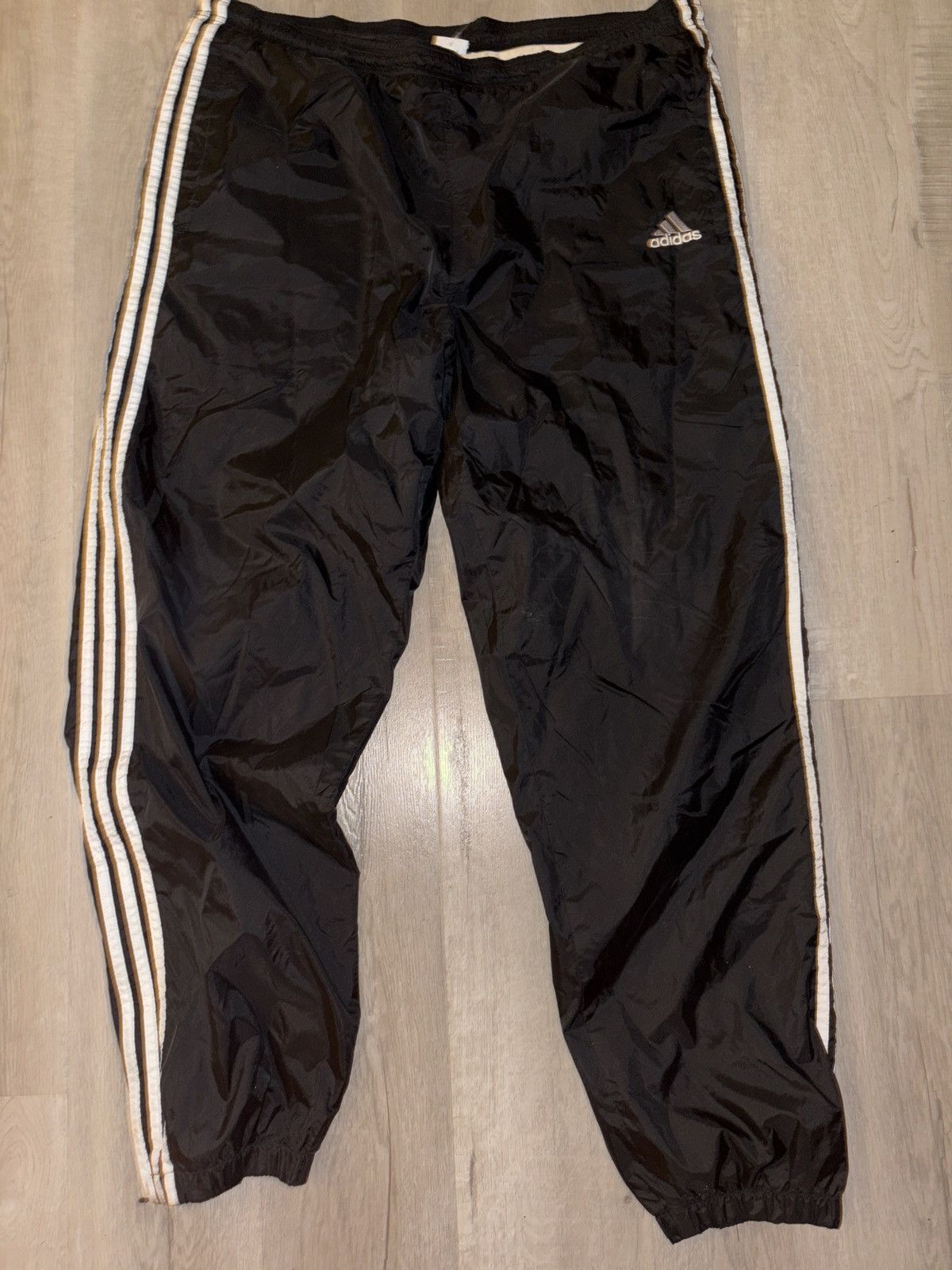 Adidas Vintage Adidas Windbreaker Sweatpants XXL Size US 42 / EU 58 - 1 Thumbnail