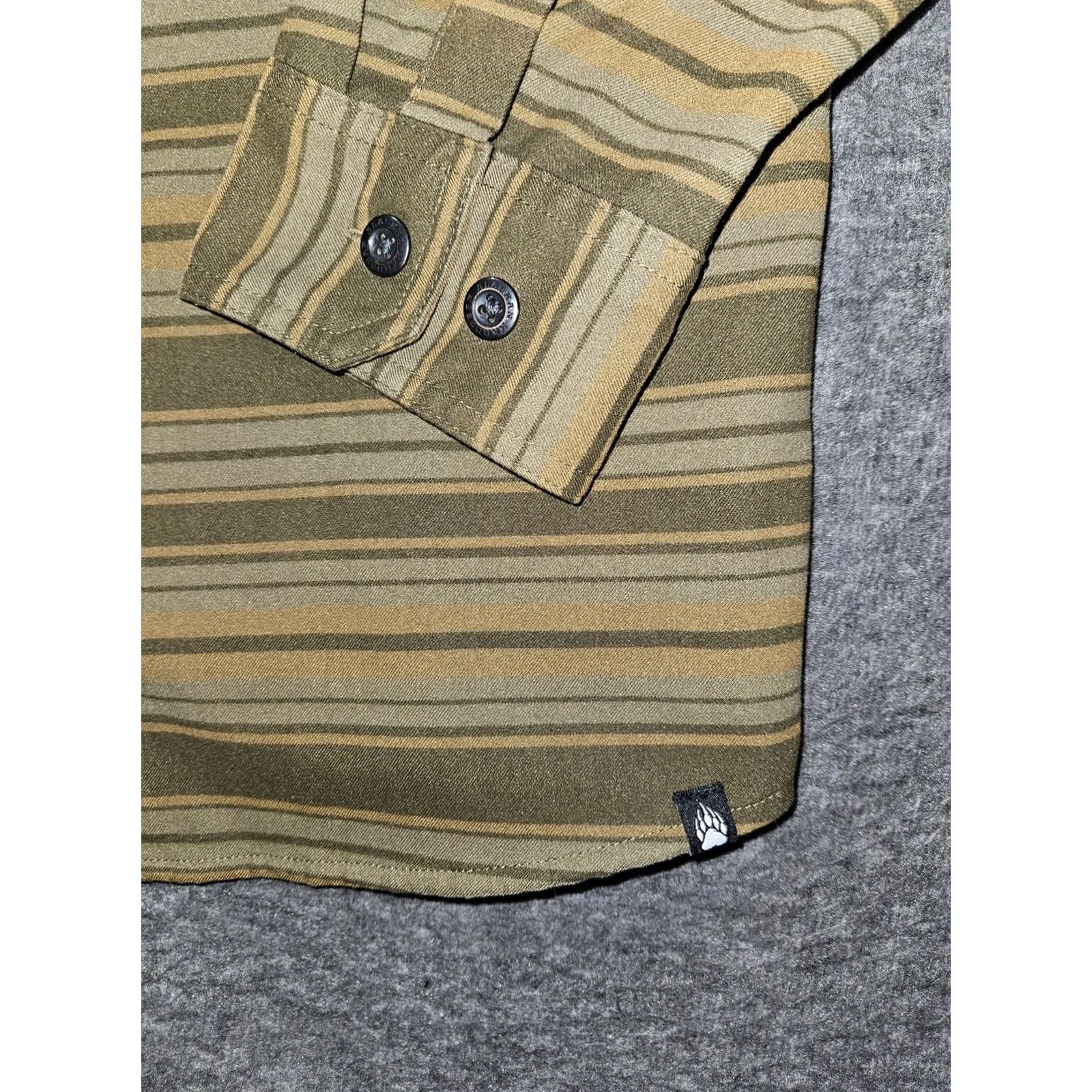 Vintage VINTAGE Alaskan Hardgear Shirt Mens Large Brown Stripe Duluth Untucked Outdoor Size US L / EU 52-54 / 3 - 5 Thumbnail