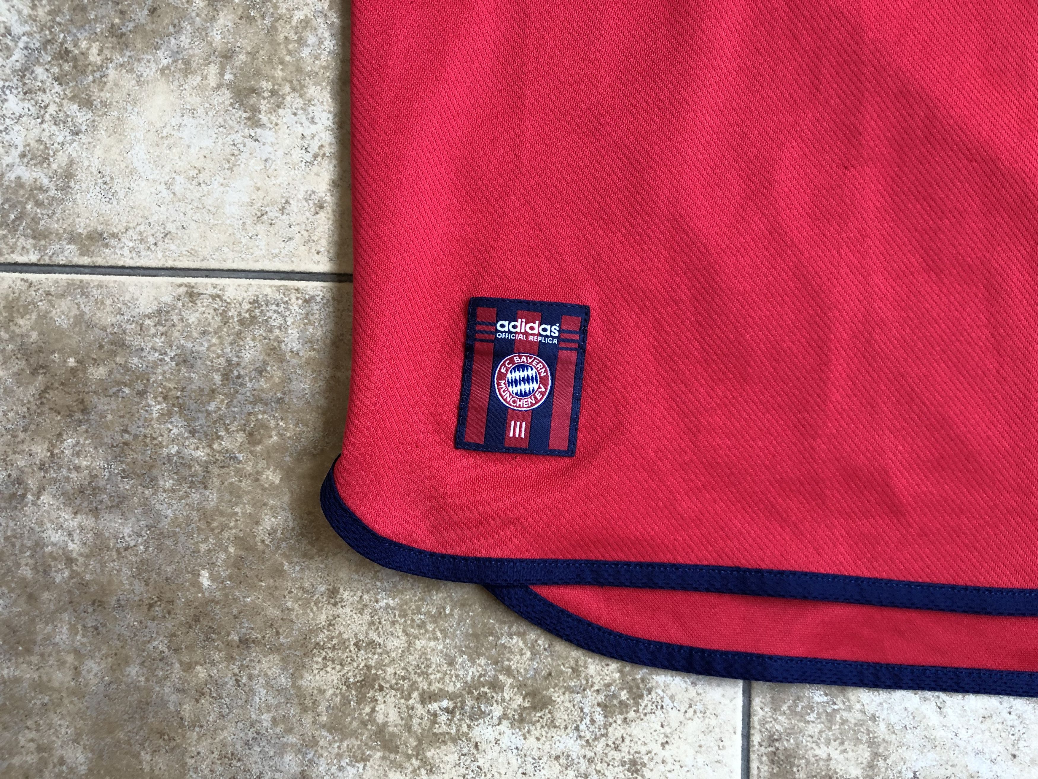Adidas Bayern Munich Home Football Shirt 1999-2001 #13 Sergio Size US S / EU 44-46 / 1 - 9 Thumbnail