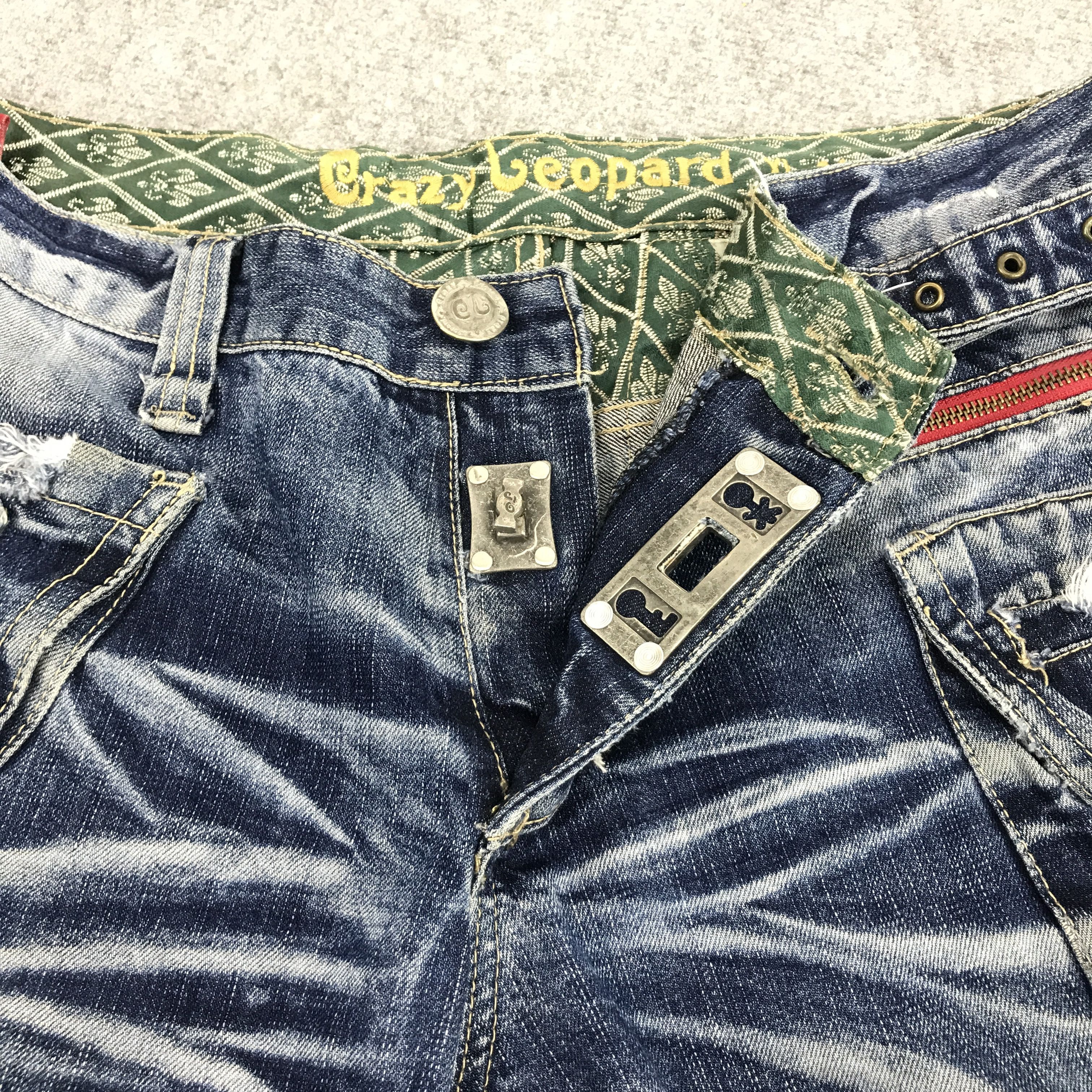 Japanese Brand 🔥CRAZY BEOPARD JAPAN STYLE DISTRESSED DENIM JEANS Size US 34 / EU 50 - 7 Thumbnail
