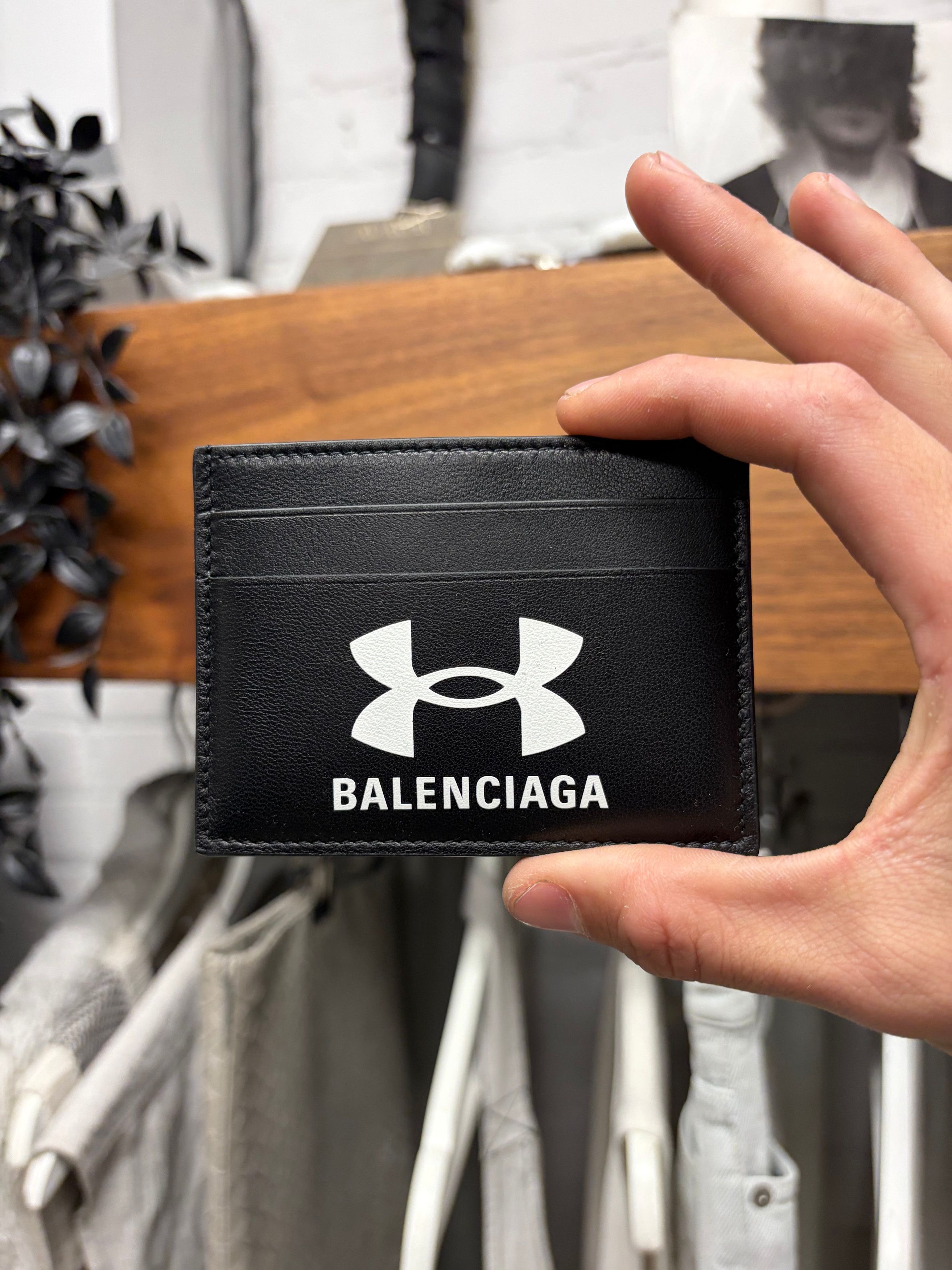 Balenciaga SS2025 Balenciaga x Under Armour Leather Cardholder Wallet Size ONE SIZE - 1 Thumbnail