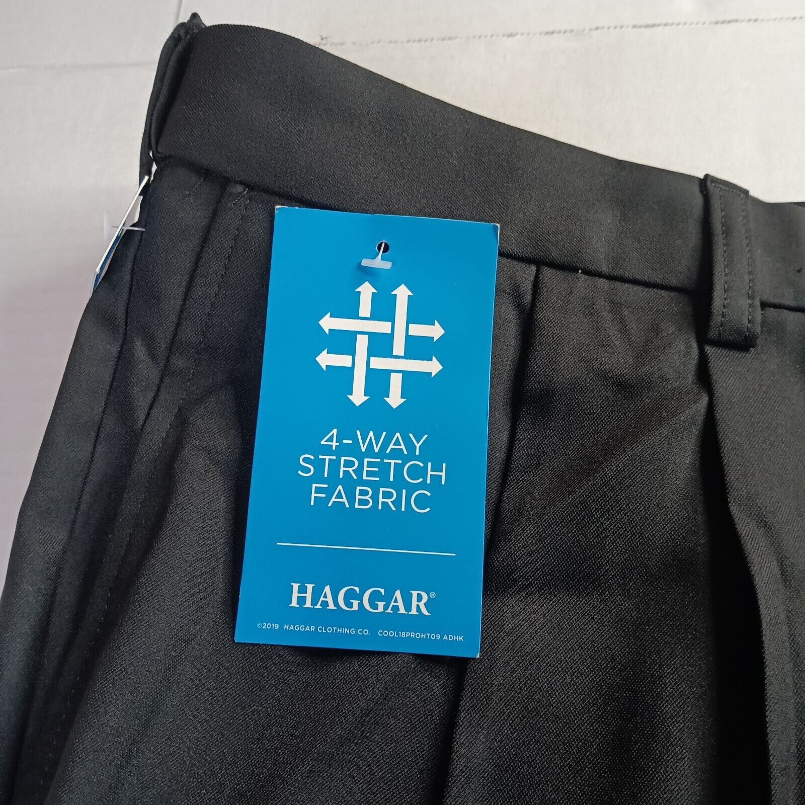 Haggar Haggar Men's Classic Fit Stretch 10" Shorts 46W Black Size US 44 / EU 60 - 2 Thumbnail