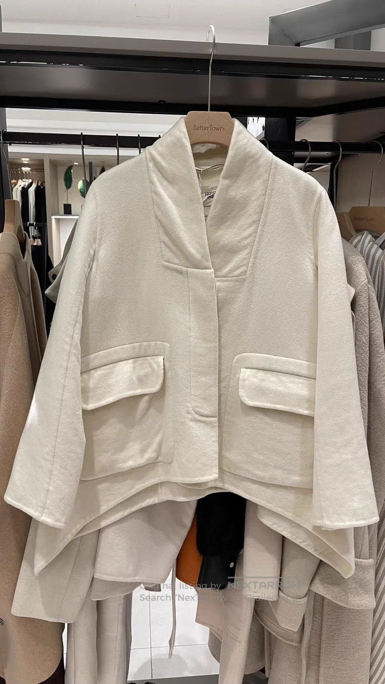 Hermes Hermes Beige Pure Cashmere Short Trench Coat Size XXS / US 00 / IT 34 - 1 Thumbnail