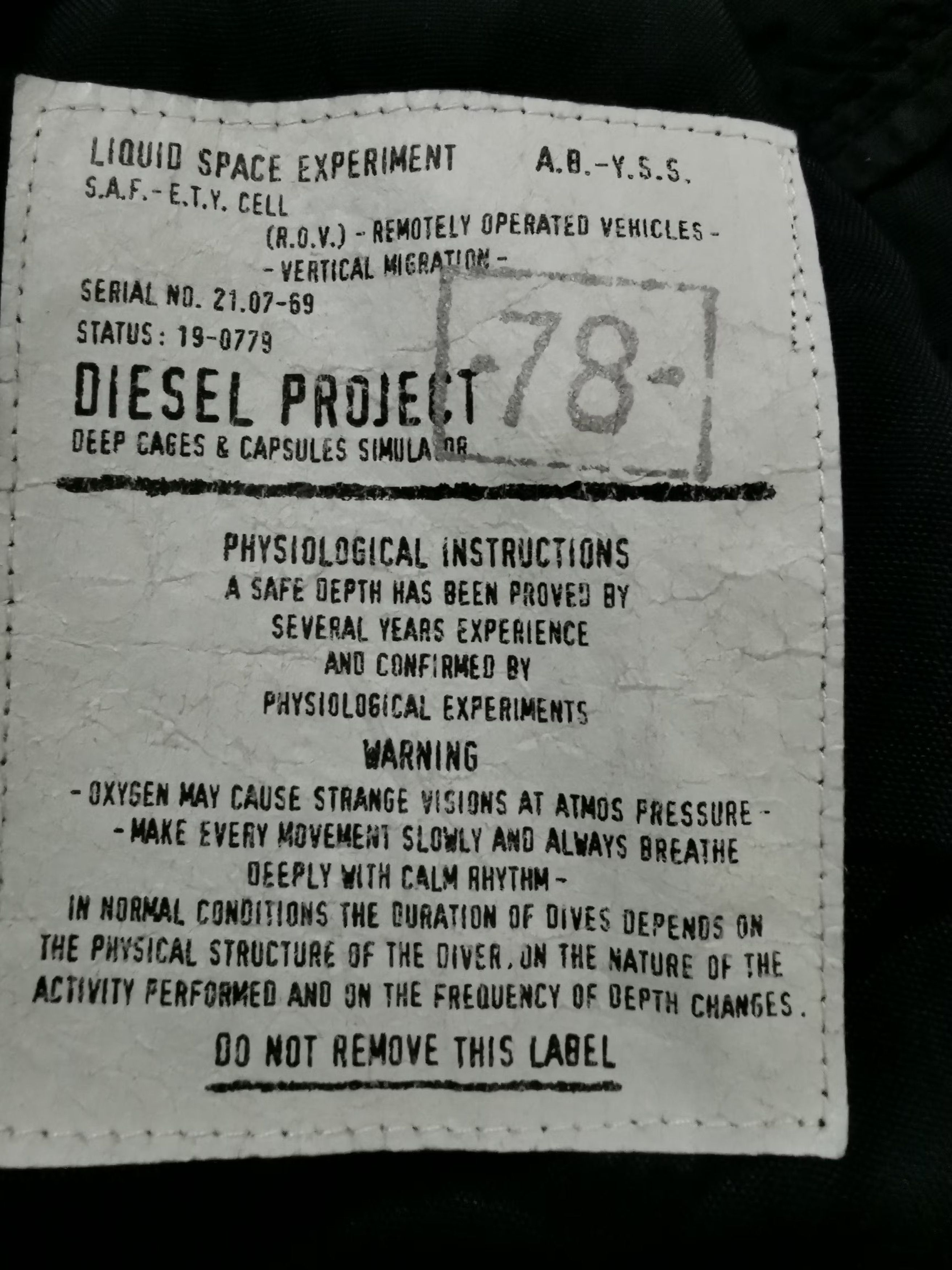 Diesel Diesel Liquid Space Experiment Multipocket Tactical Jacket Size US L / EU 52-54 / 3 - 10 Thumbnail