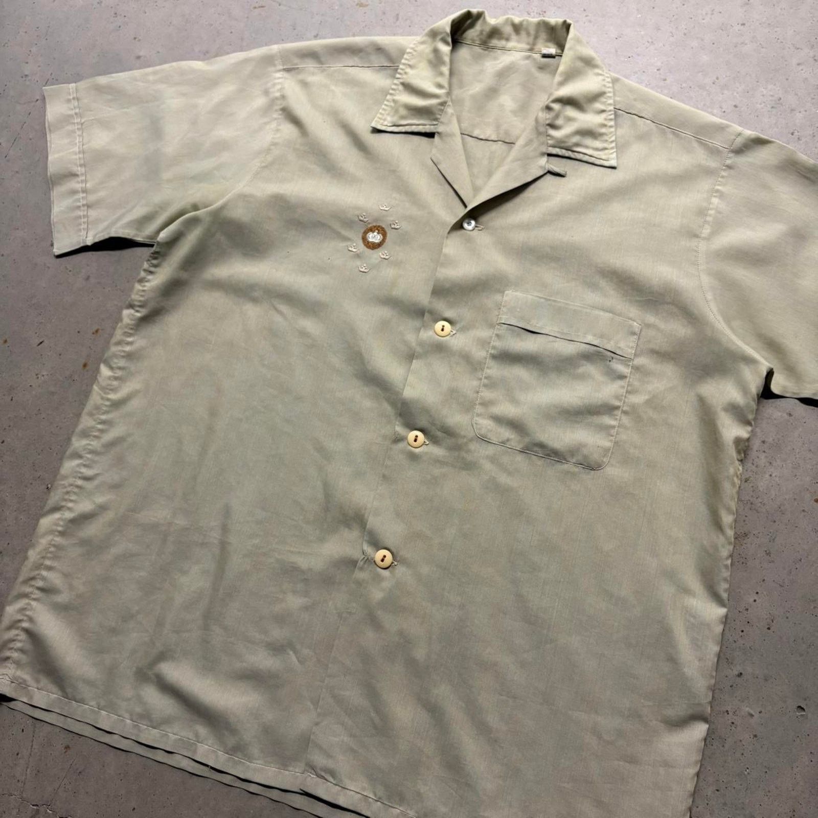 Japanese Brand × Vintage Crazy Vintage 60s Loop Collar Embroidered Button Up Shirt Size US M / EU 48-50 / 2 - 2 Thumbnail
