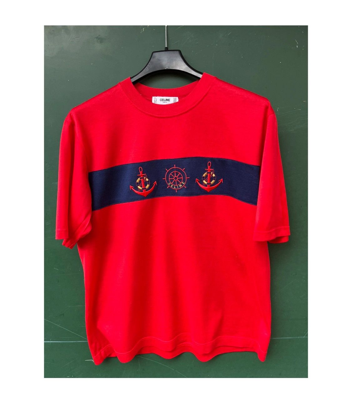Celine Vintage Celine Paris Red Tshirt with a navy panel Emroidered Size US M / EU 48-50 / 2 - 1 Thumbnail