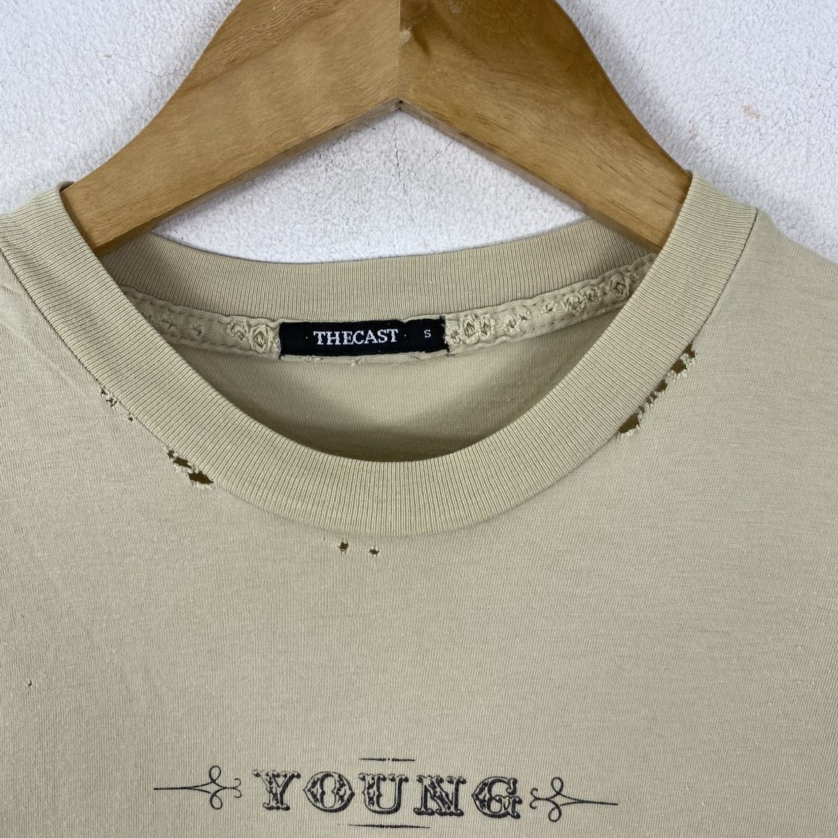 Japanese Brand The Cast NYC Punk Graphic Tee S distressed Thrashed Cream Size US S / EU 44-46 / 1 - 5 Thumbnail
