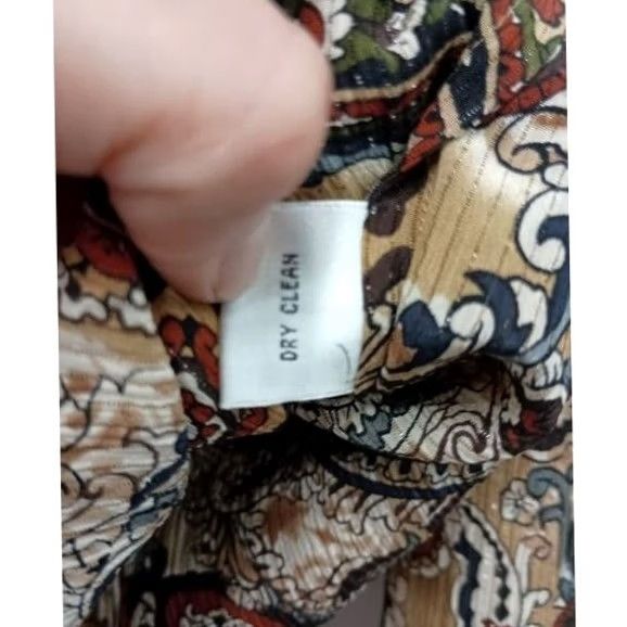 Talbots VTG Talbots Silk Long Sleeve Paisley Button Up Top Brown Size 6 Petite Womens Size M / US 6-8 / IT 42-44 - 5 Thumbnail