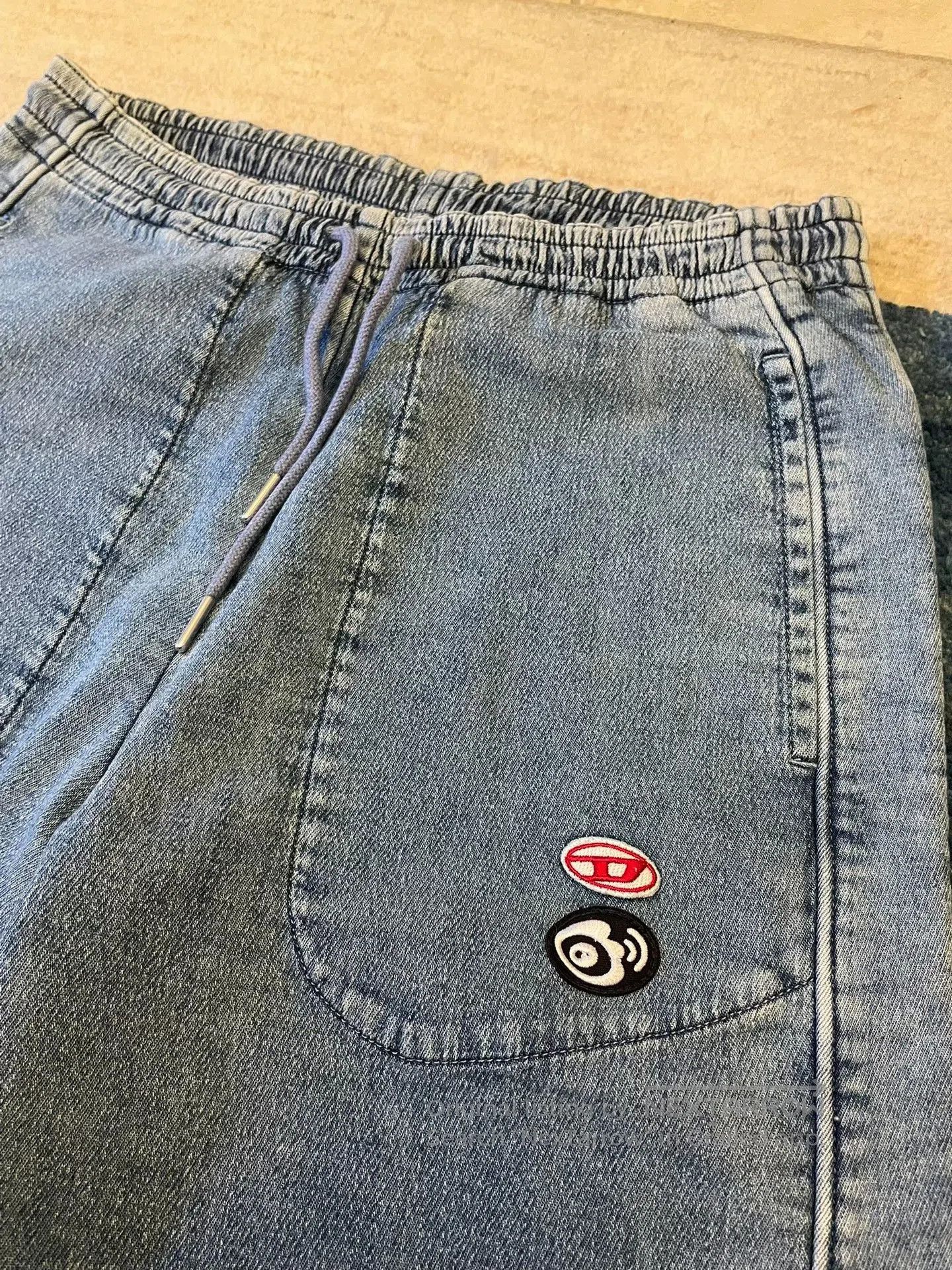 Diesel Diesel x WBG Co. Size US 32 / EU 48 - 3 Thumbnail