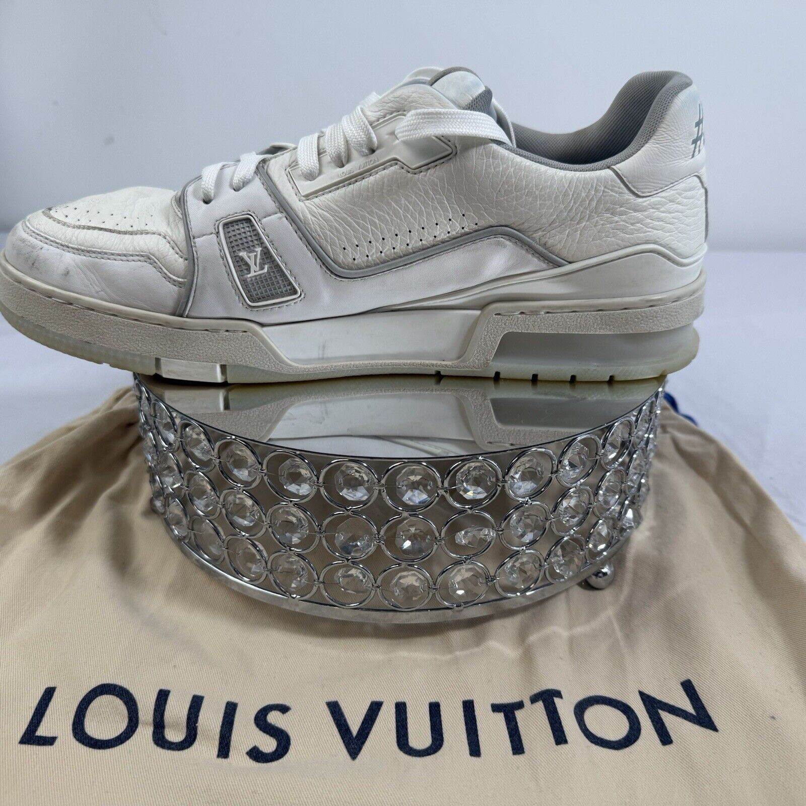 Louis Vuitton Louis Vuitton LV Trainers White Sneakers – Size 9 US Authent Size US 9 / EU 42 - 11 Thumbnail