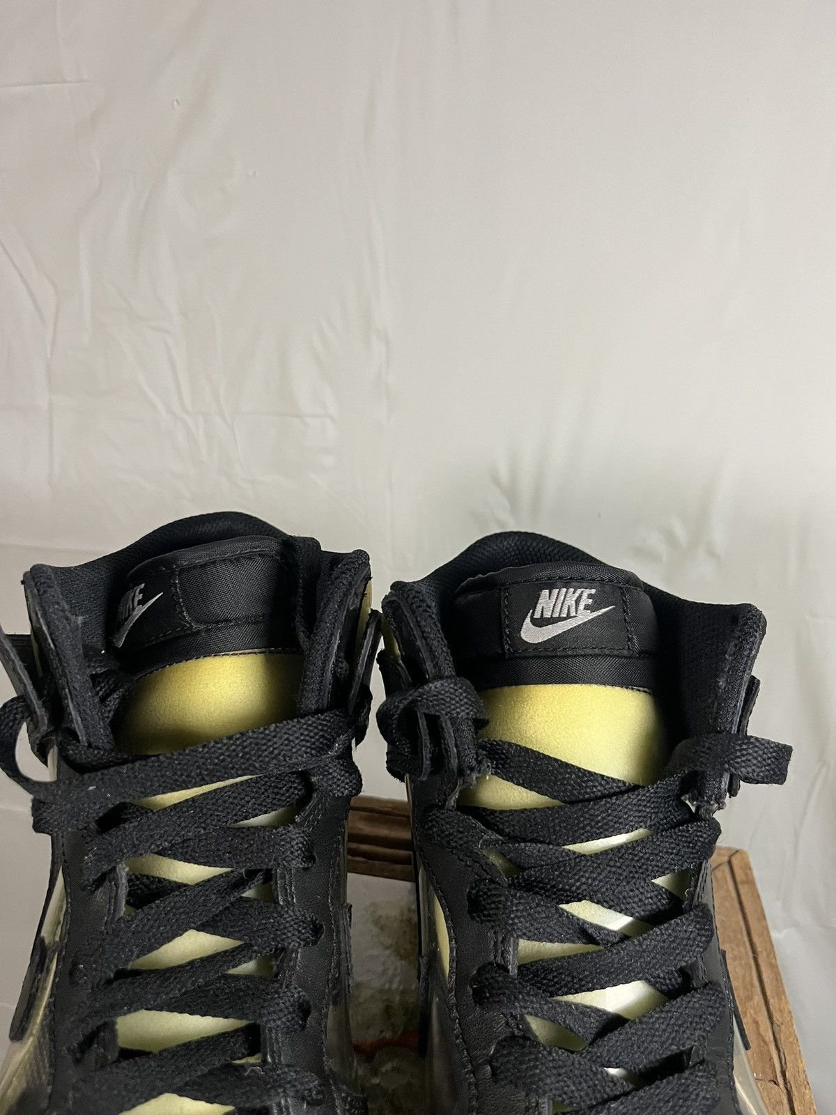 Comme des Garcons × Nike 2017 Comme des garçon x Nike dunk high ‘clear’ Size US 7 / EU 40 - 5 Thumbnail