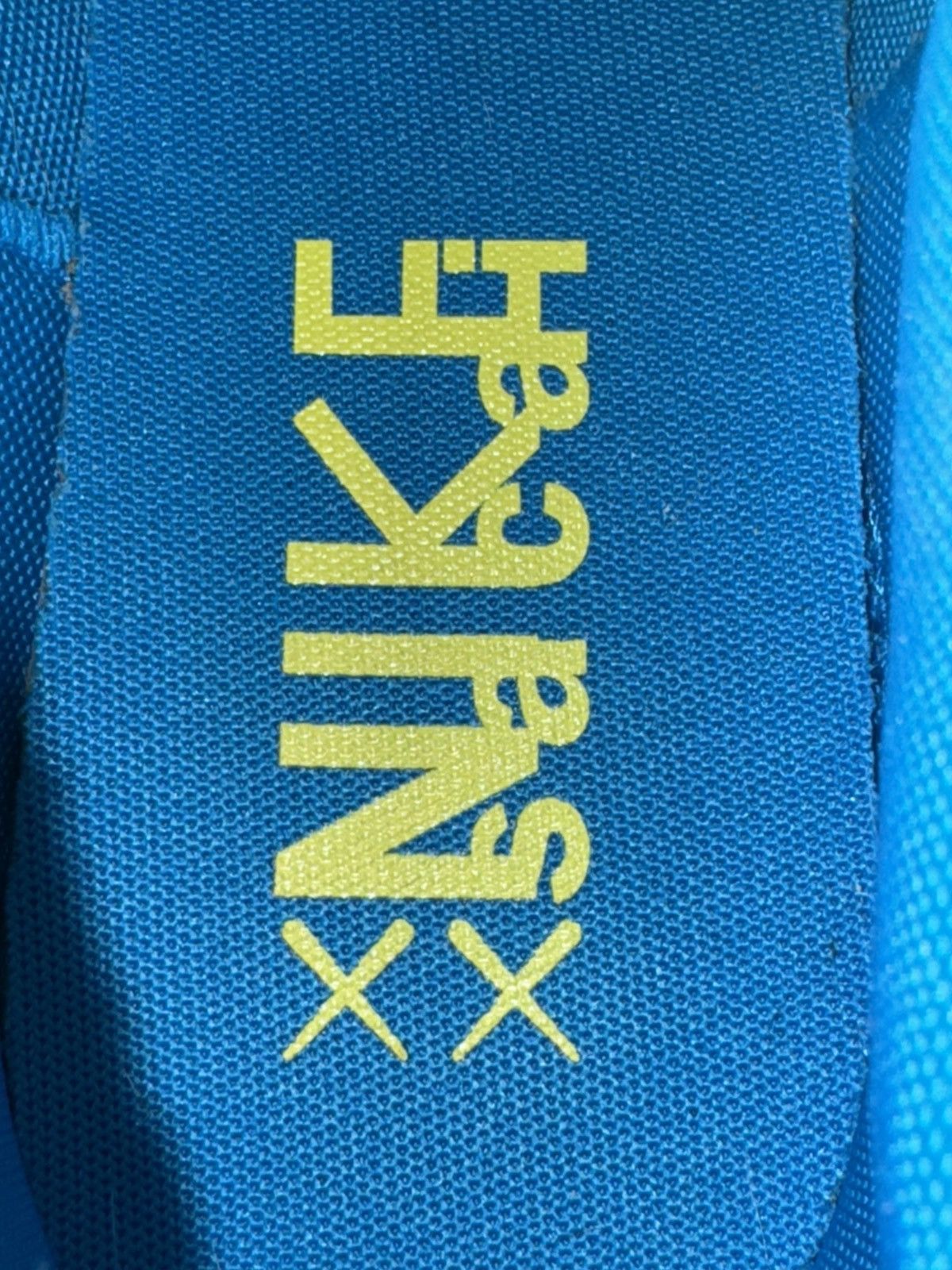 Kaws × Nike × Sacai NIKE X SACAI X KAWS BLAZER LOW Size US 10.5 / EU 43-44 - 8 Thumbnail