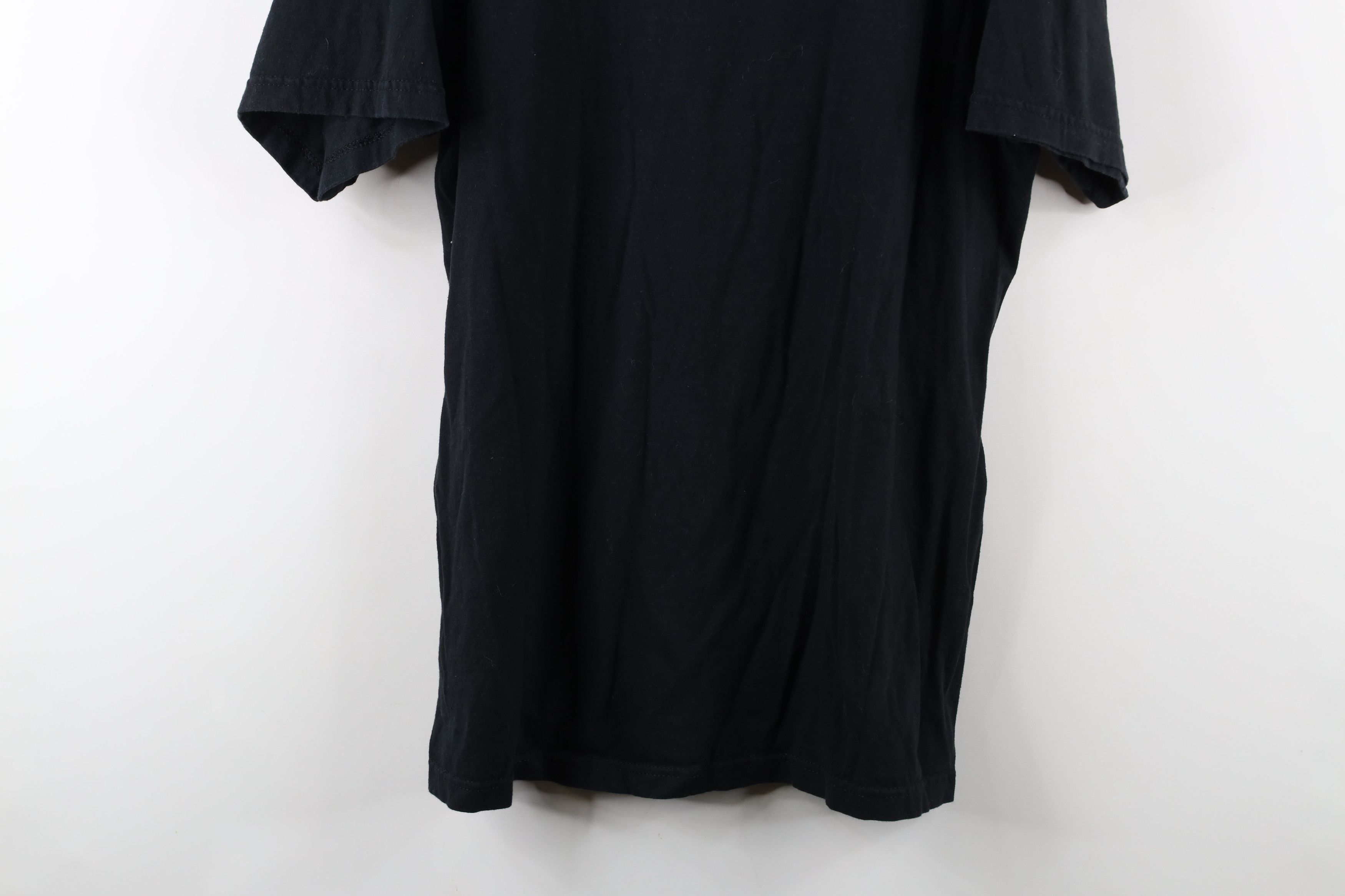 Vintage Vintage Y2K Streetwear Christian Skeleton Cross T-Shirt Size US L / EU 52-54 / 3 - 13 Thumbnail