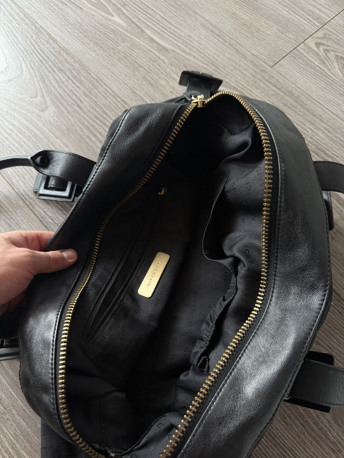 Givenchy Givenchy Black Signature Canvas Leather Boston Monogram Bag Size ONE SIZE - 15 Thumbnail