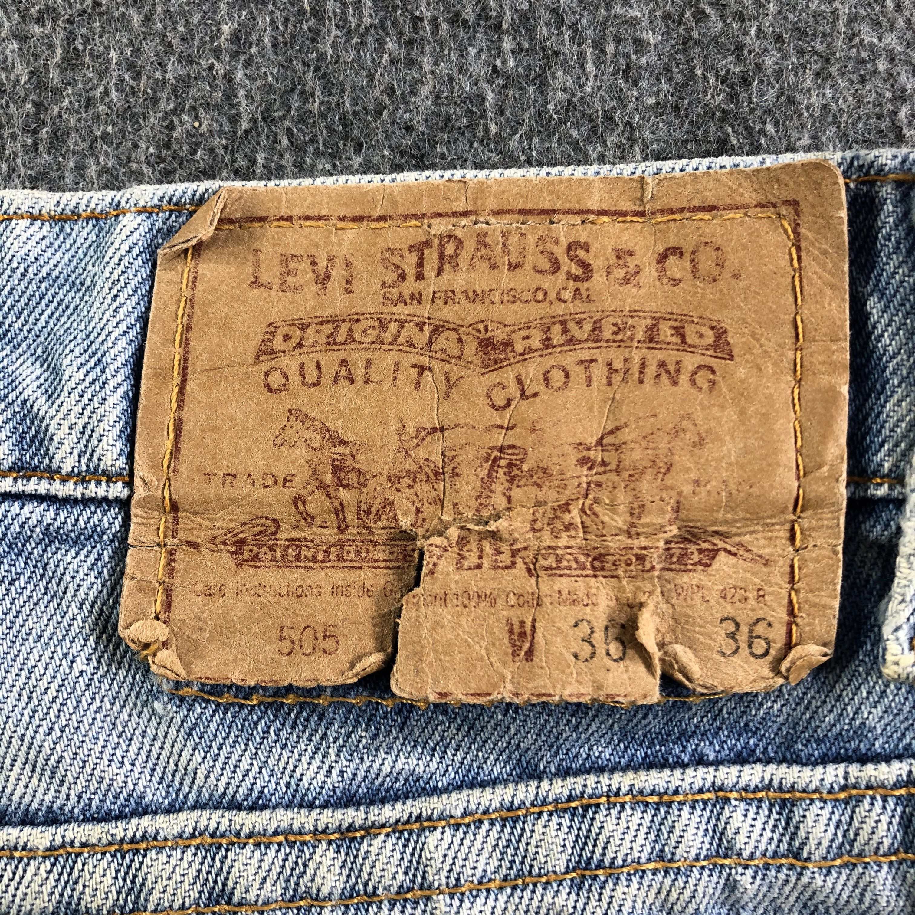 Levi's 90s Vintage Blue Wash Levis 505 Jeans-J3969 Size US 36 / EU 52 - 5 Thumbnail