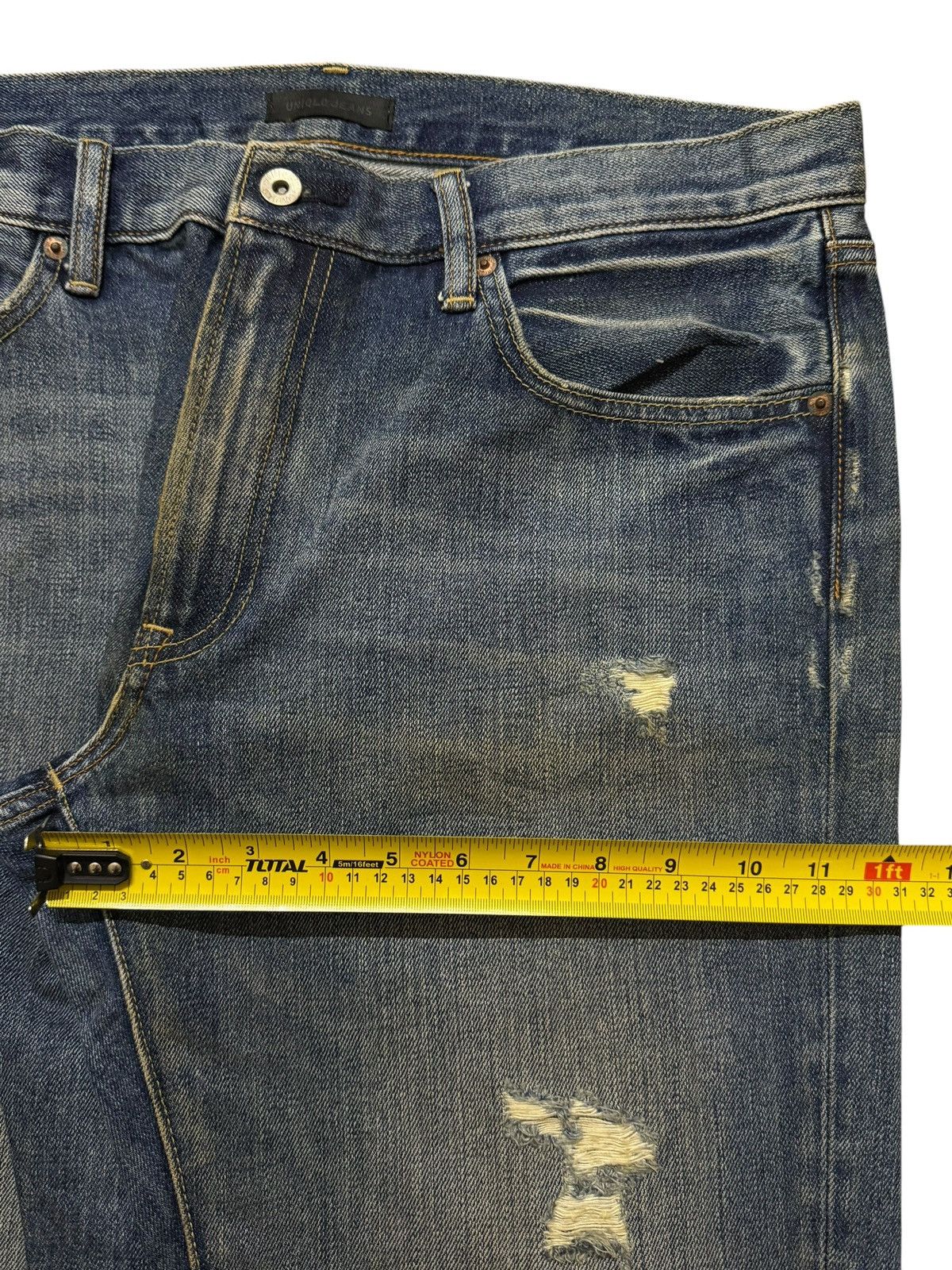 Uniqlo Vintage Y2K Japanese Uniqlo Faded Wash Distress Straight Leg Size US 34 / EU 50 - 13 Thumbnail