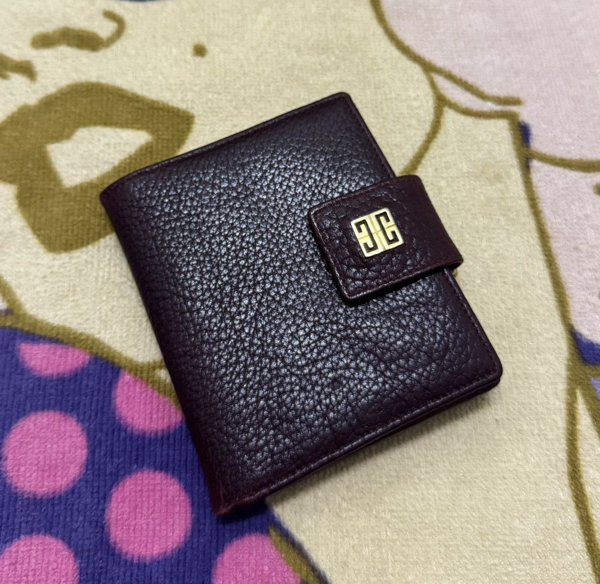 Givenchy Vintage GIVENCHY Made in Spain Leather Wallet Size ONE SIZE - 1 Thumbnail