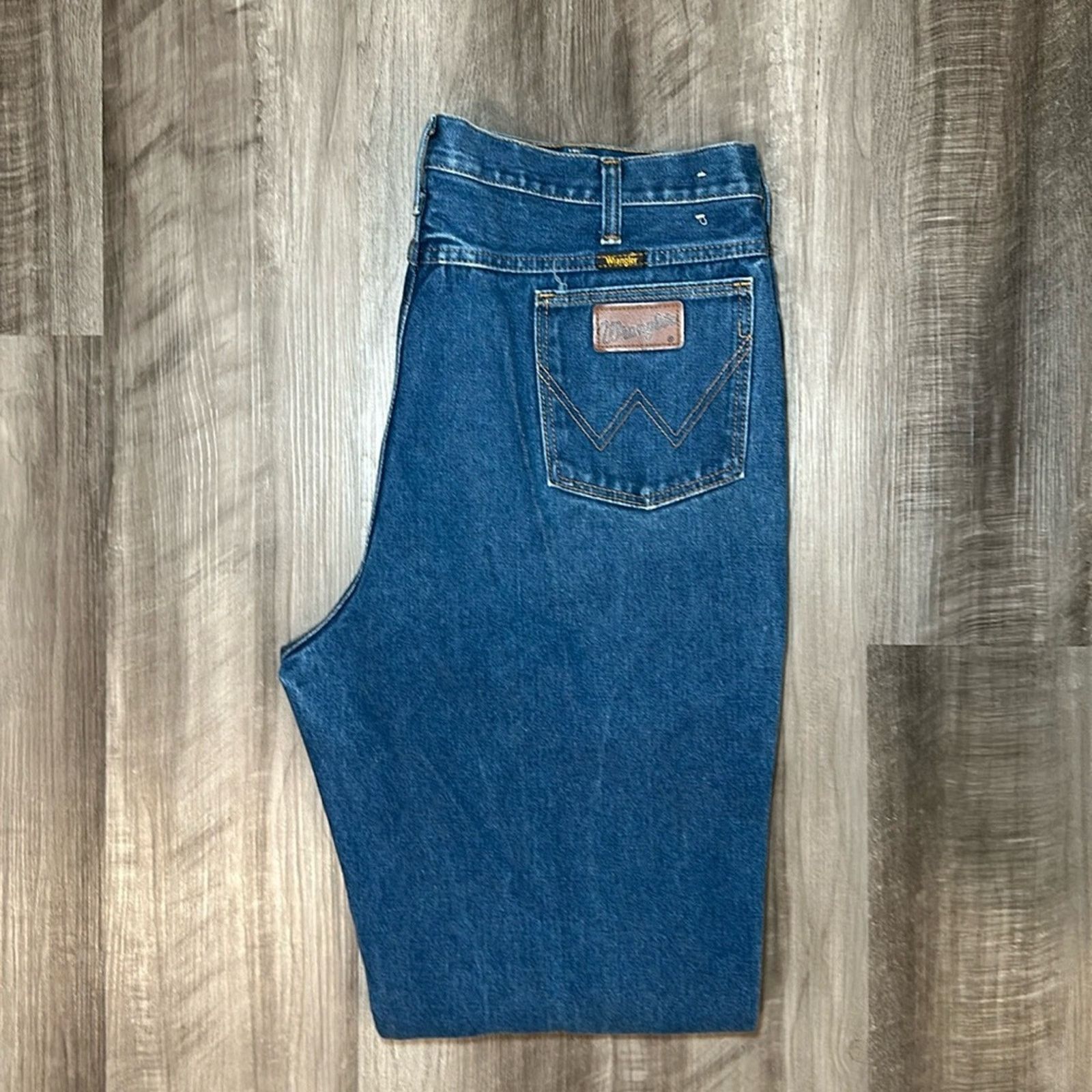 Wrangler Wrangler Vintage Cowboy Cut Slim Regular Fit Jeans - 40x34 Size US 40 / EU 56 - 1 Thumbnail