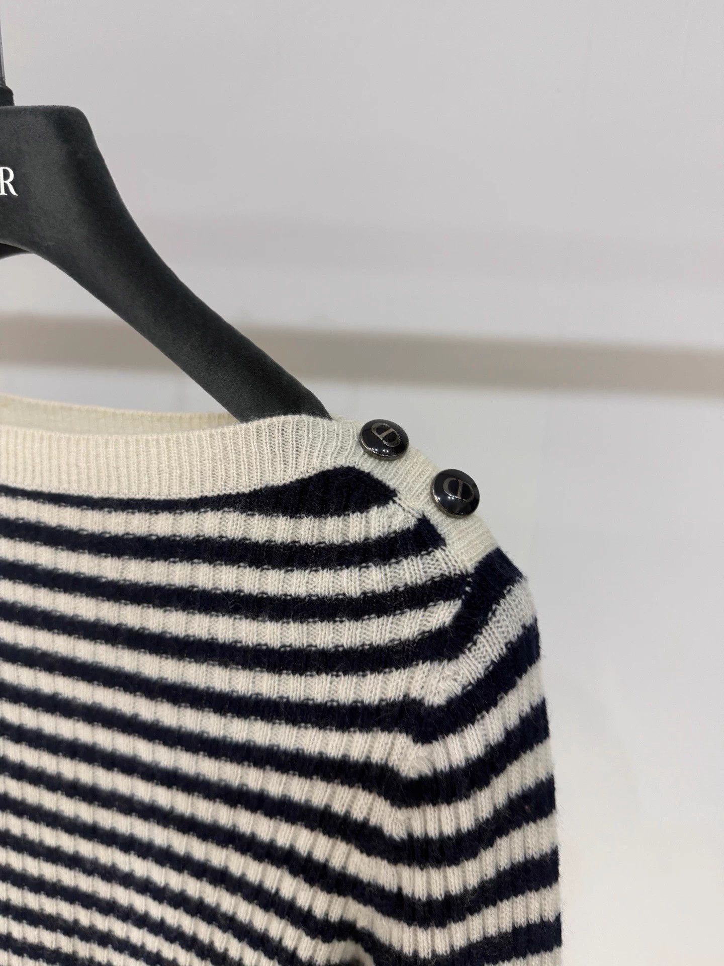 Dior Dior CD Black & White Stripe Cashmere Sweater FR36 99 Size XS / US 0-2 / IT 36-38 - 2 Thumbnail