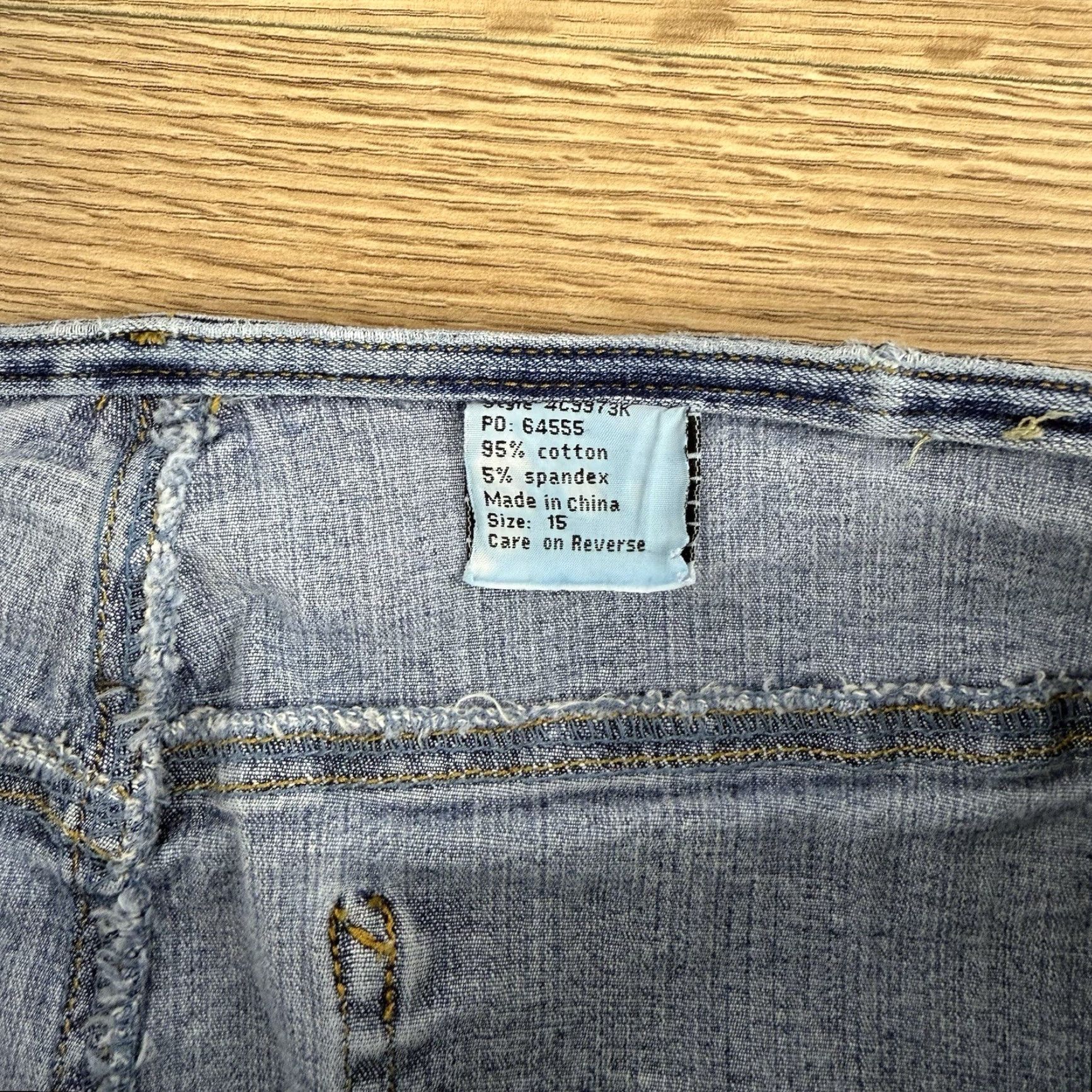 Denime Mudd Womens Denim Skirt Midi A-Line Stretch Size 15 Blue Wash Pockets Juniors Size 36" / US 14 / IT 50 - 2 Thumbnail