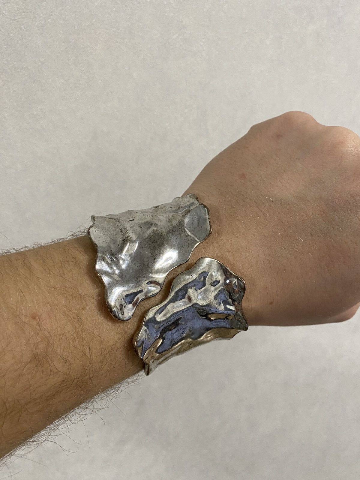 Other Artisan cuff avantgarde bracelet polished silver-tone metal Size ONE SIZE - 2 Thumbnail